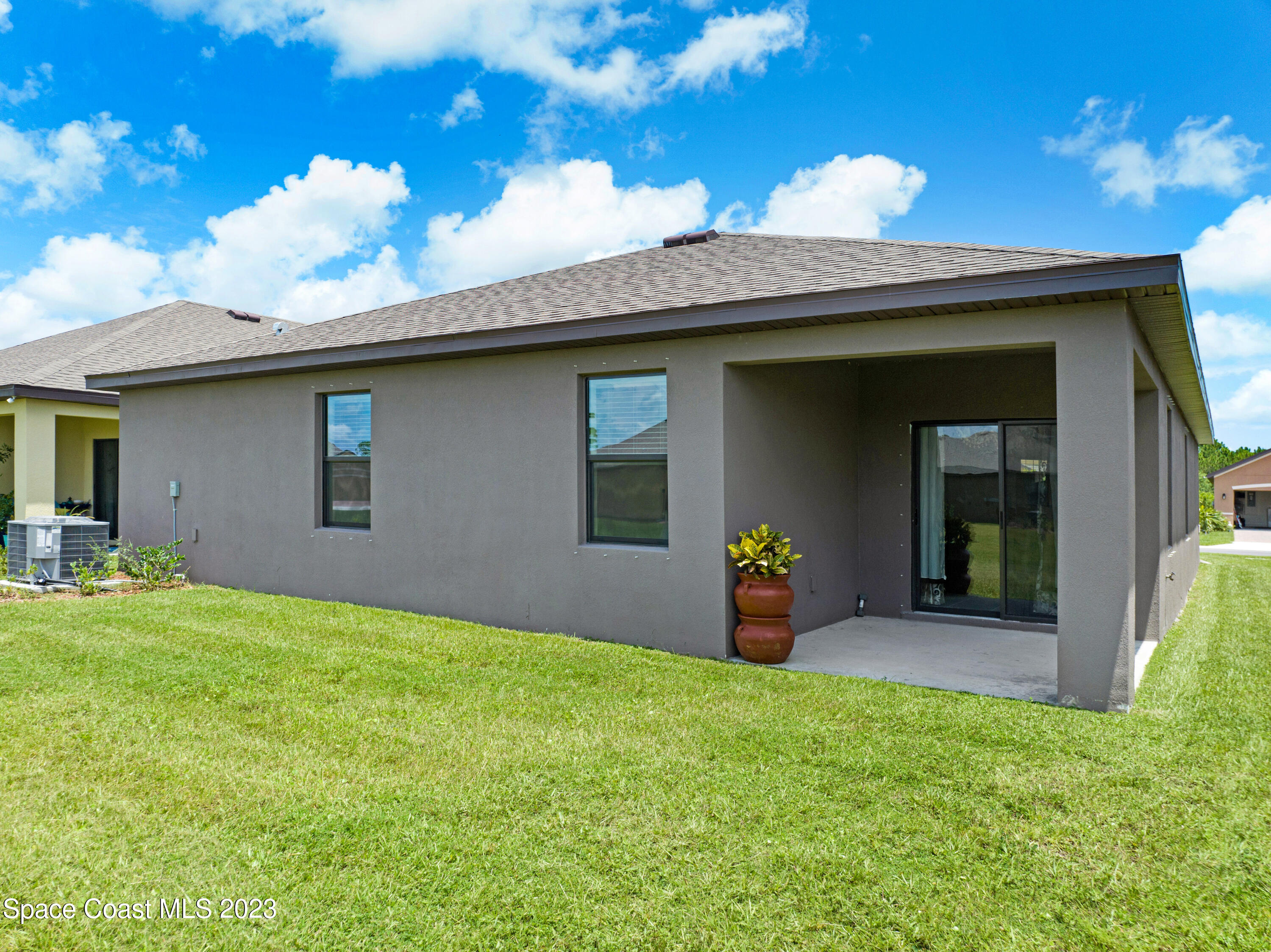 934 Remington Green Drive SE