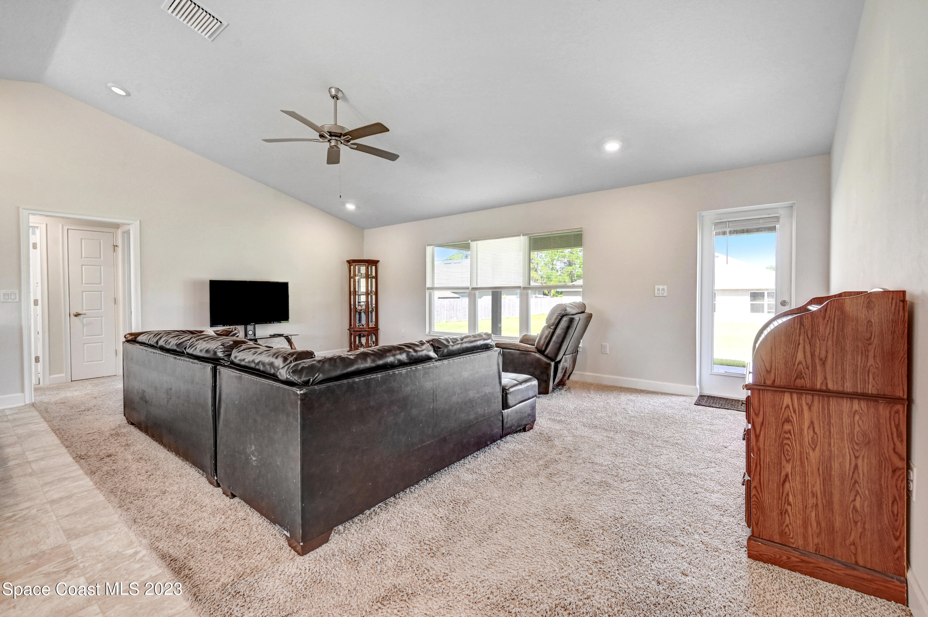 2122 San Filippo Drive SE