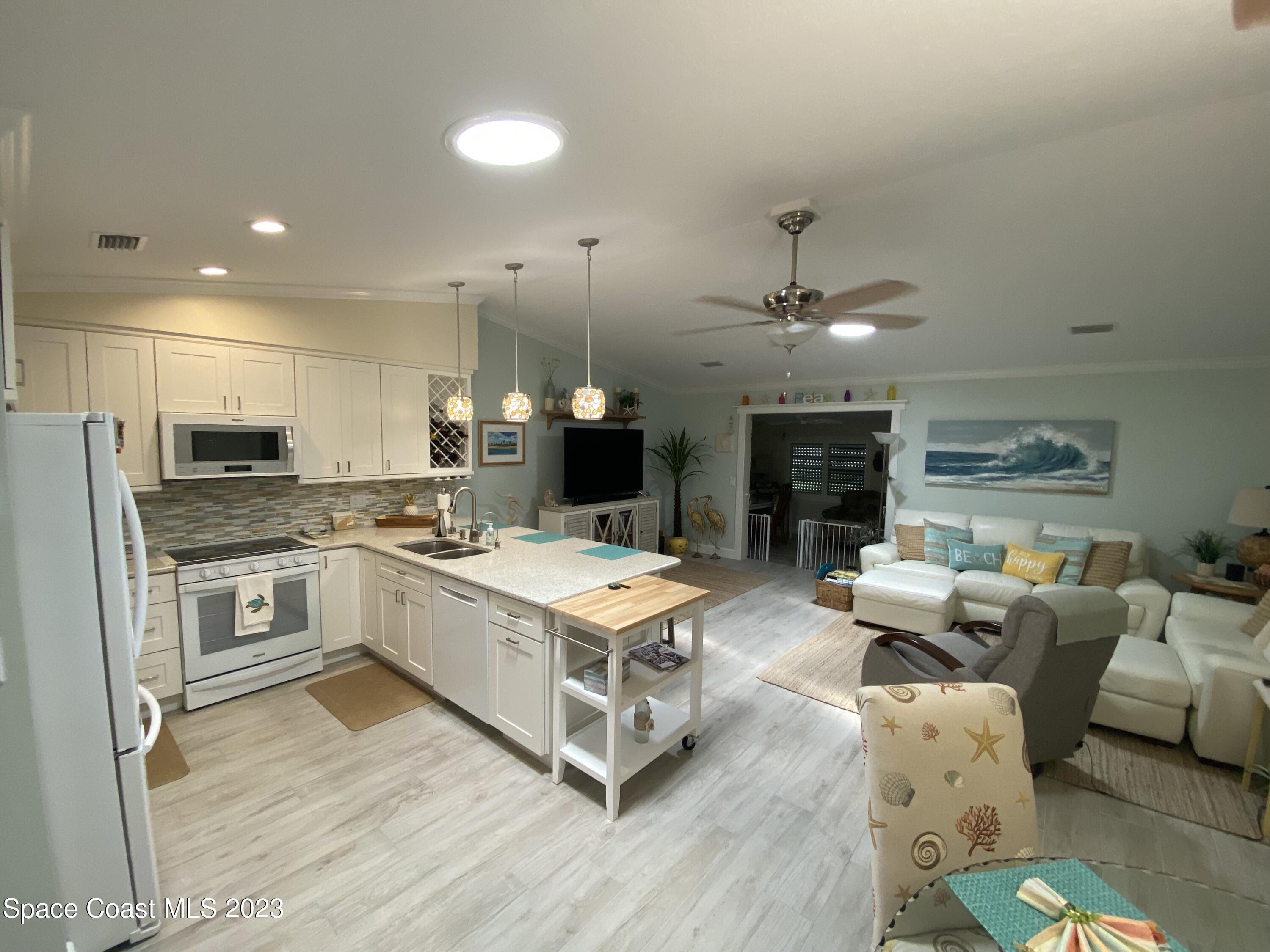 5289 Palm Drive