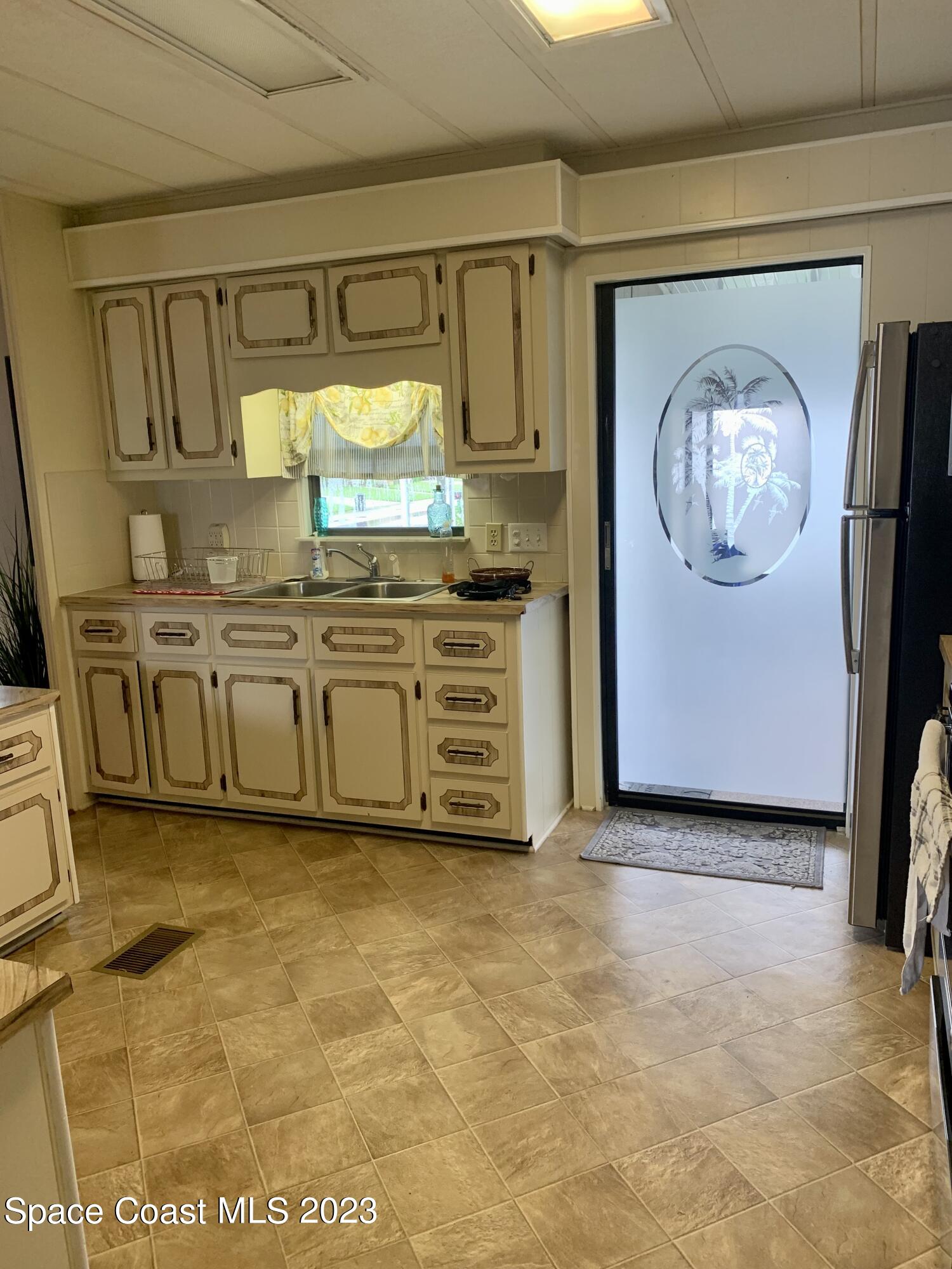 511 Jennifer Circle