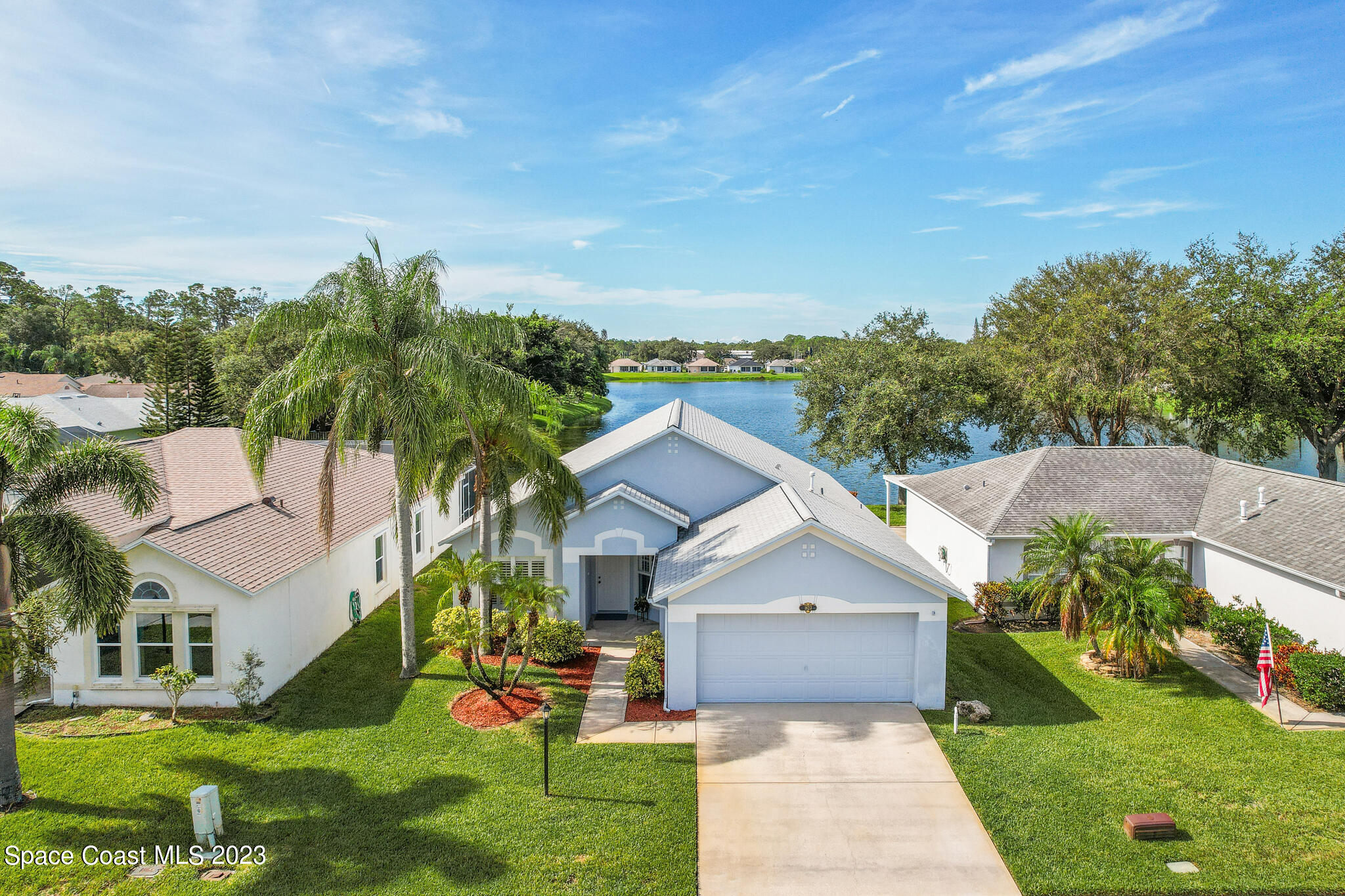 1623 Vista Lake Circle