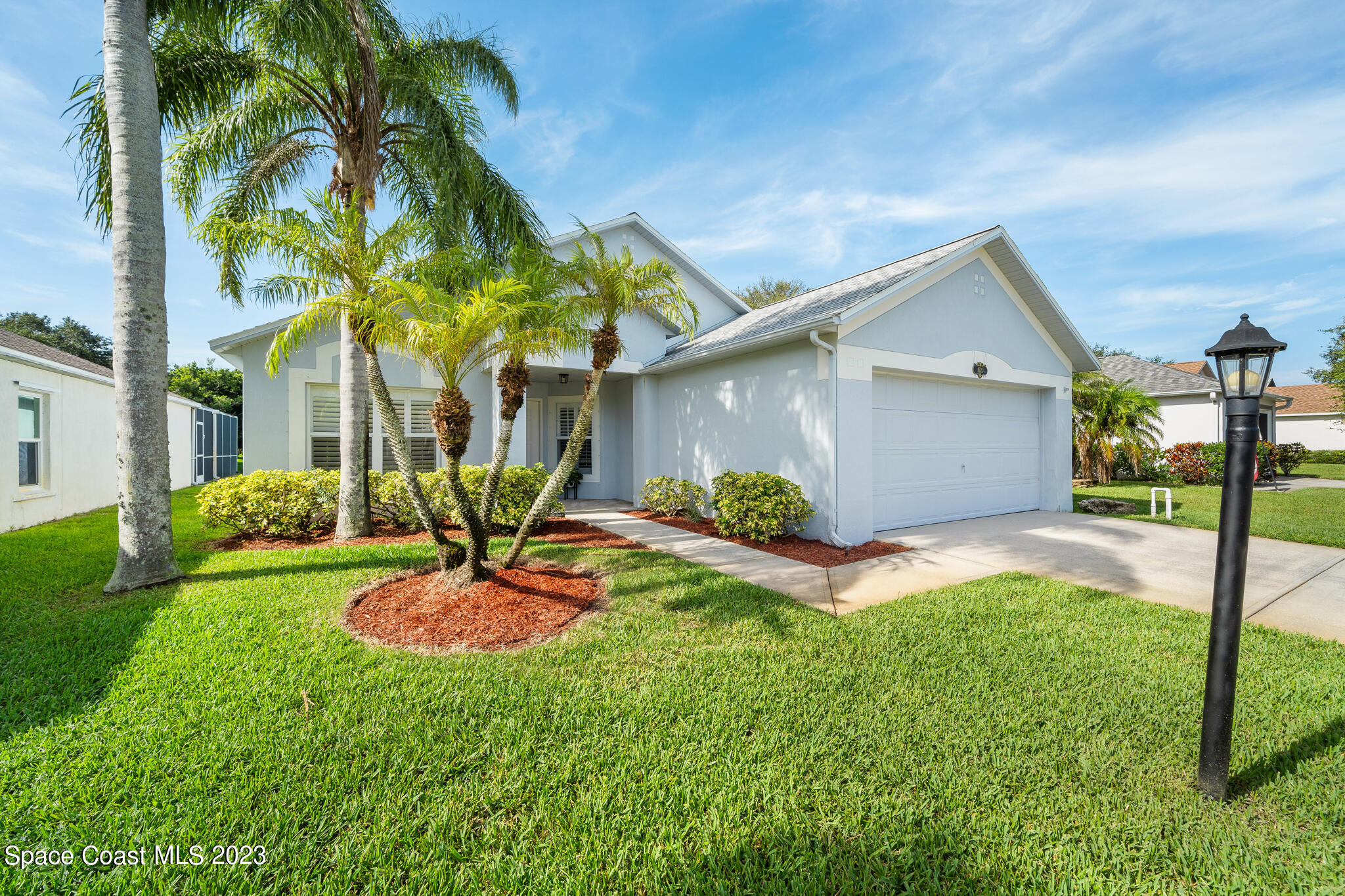 1623 Vista Lake Circle