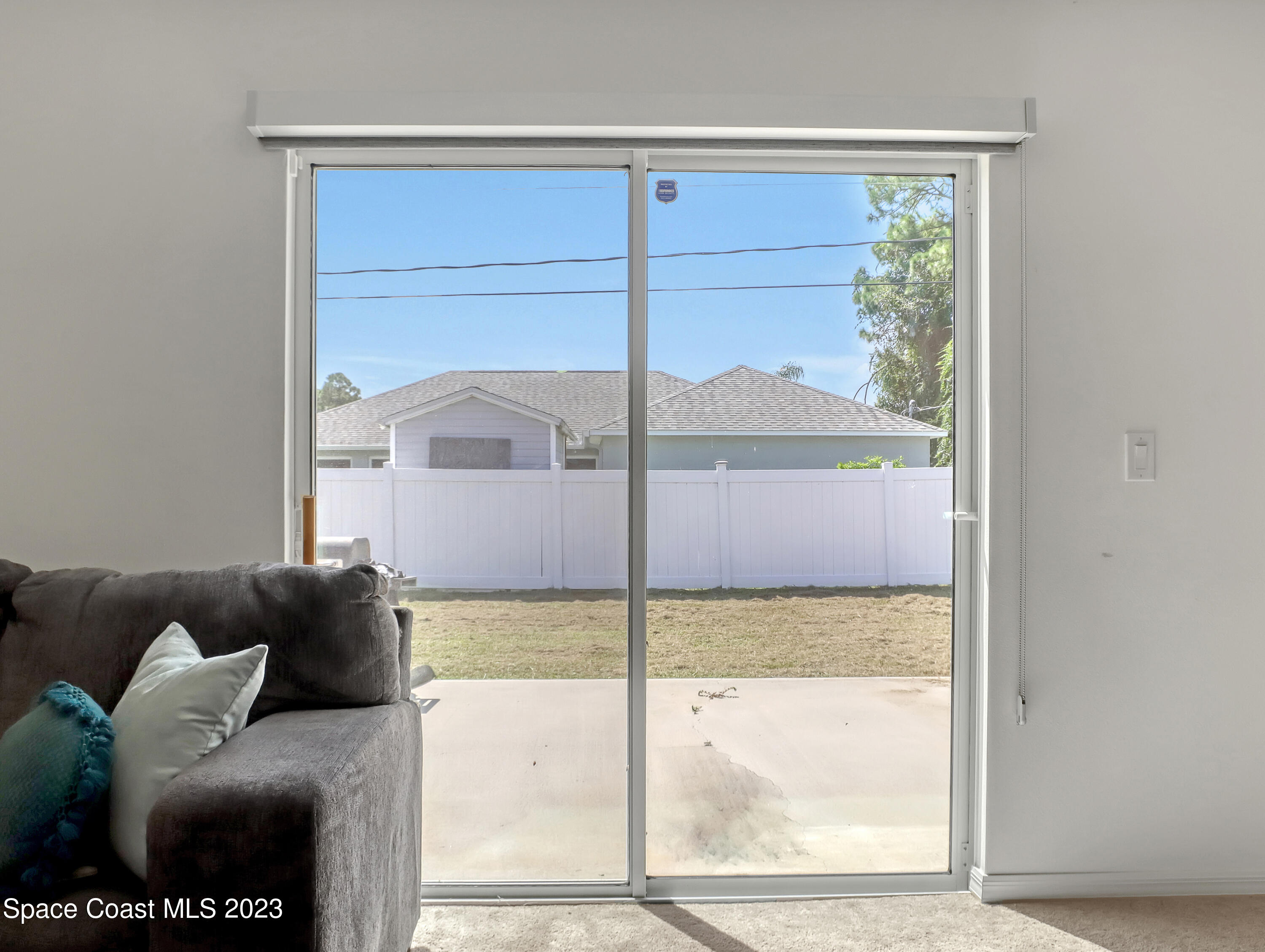 1100 Eldron Boulevard SE