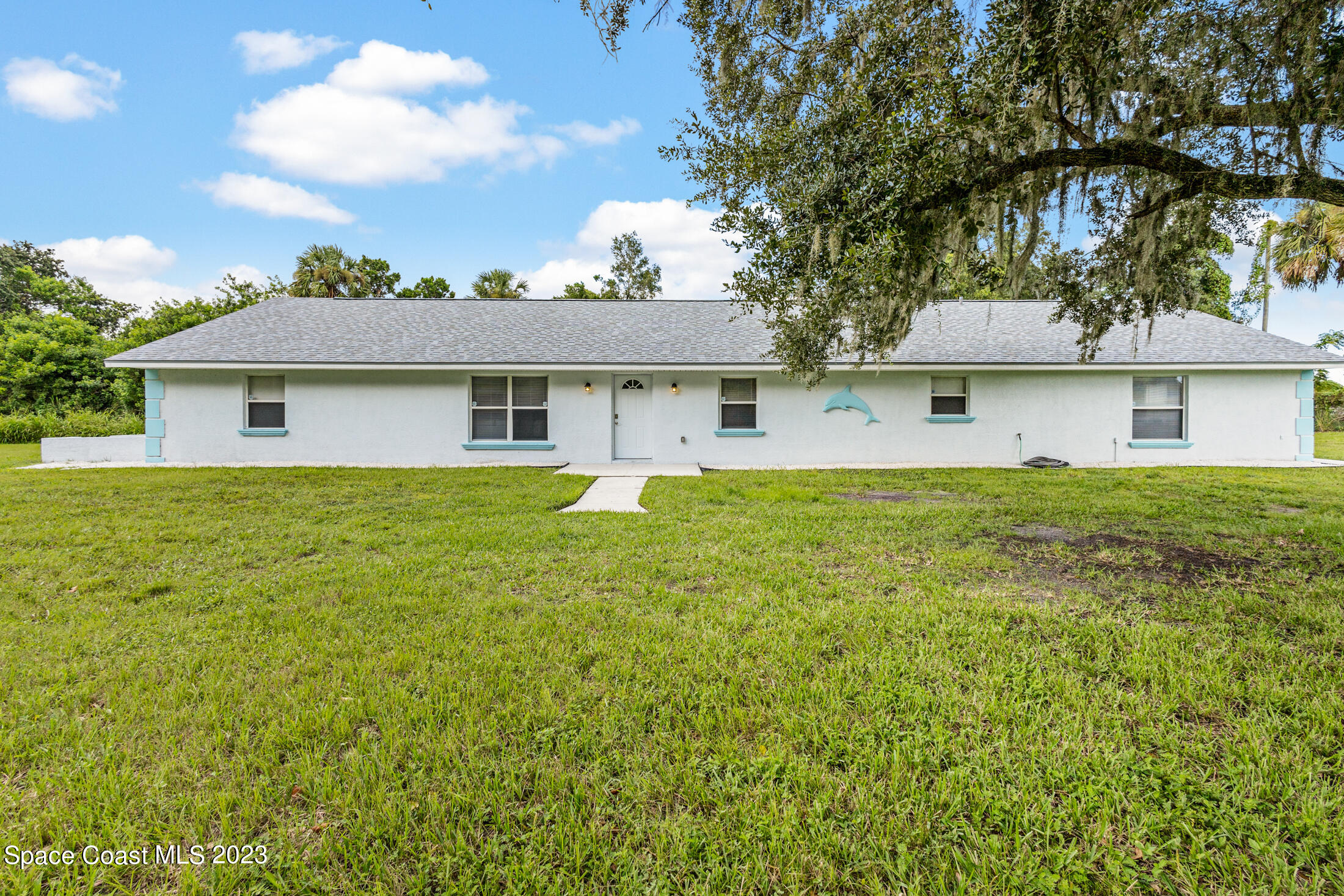 472 Gray Road