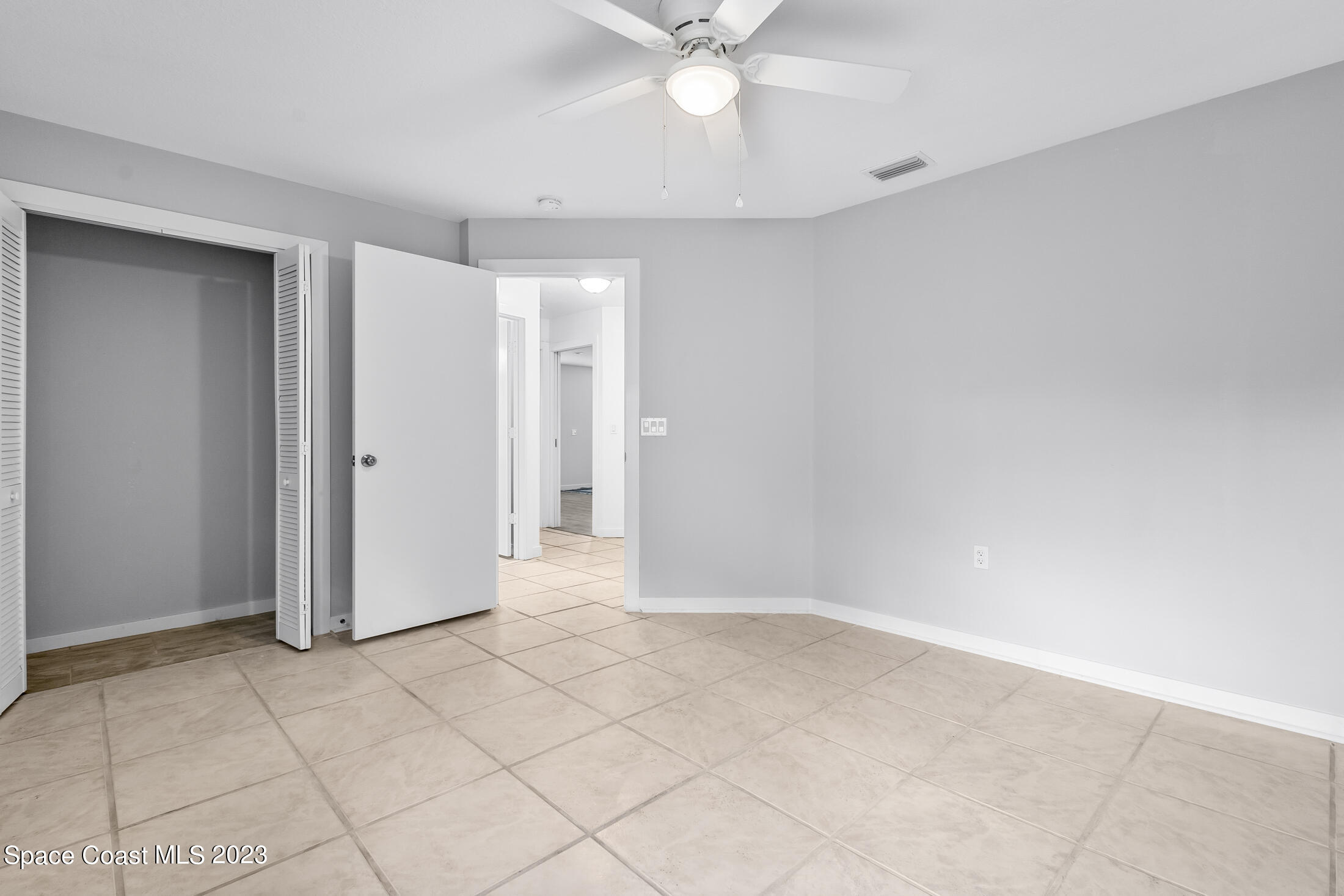 472 Gray Road