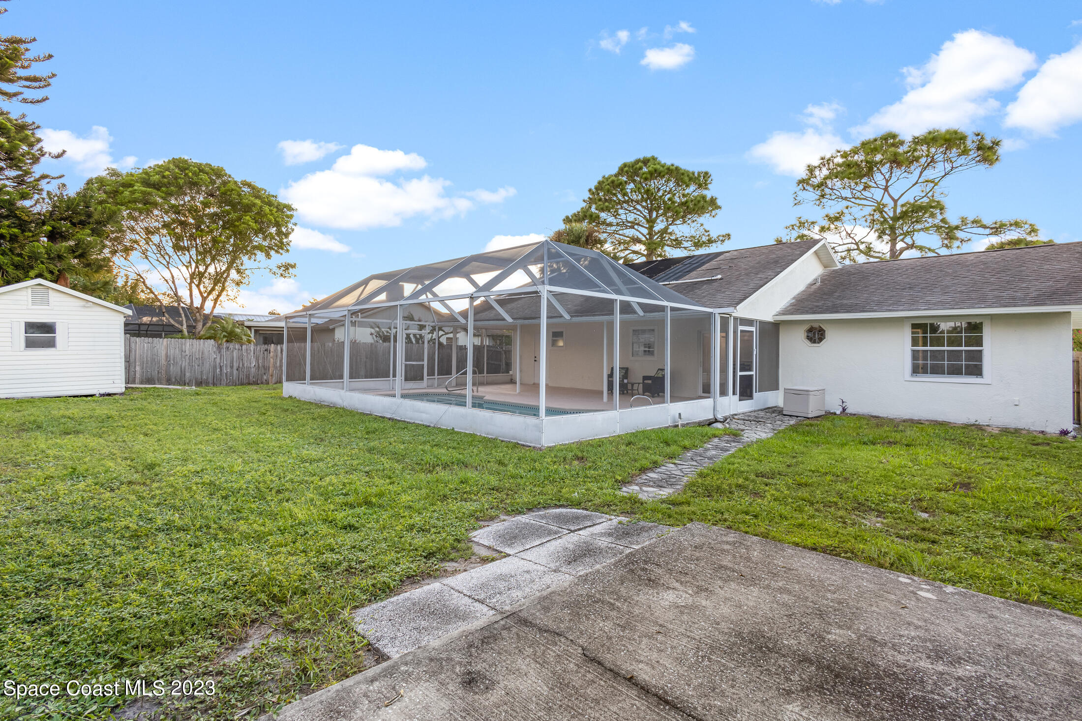 4685 Fairsun Street