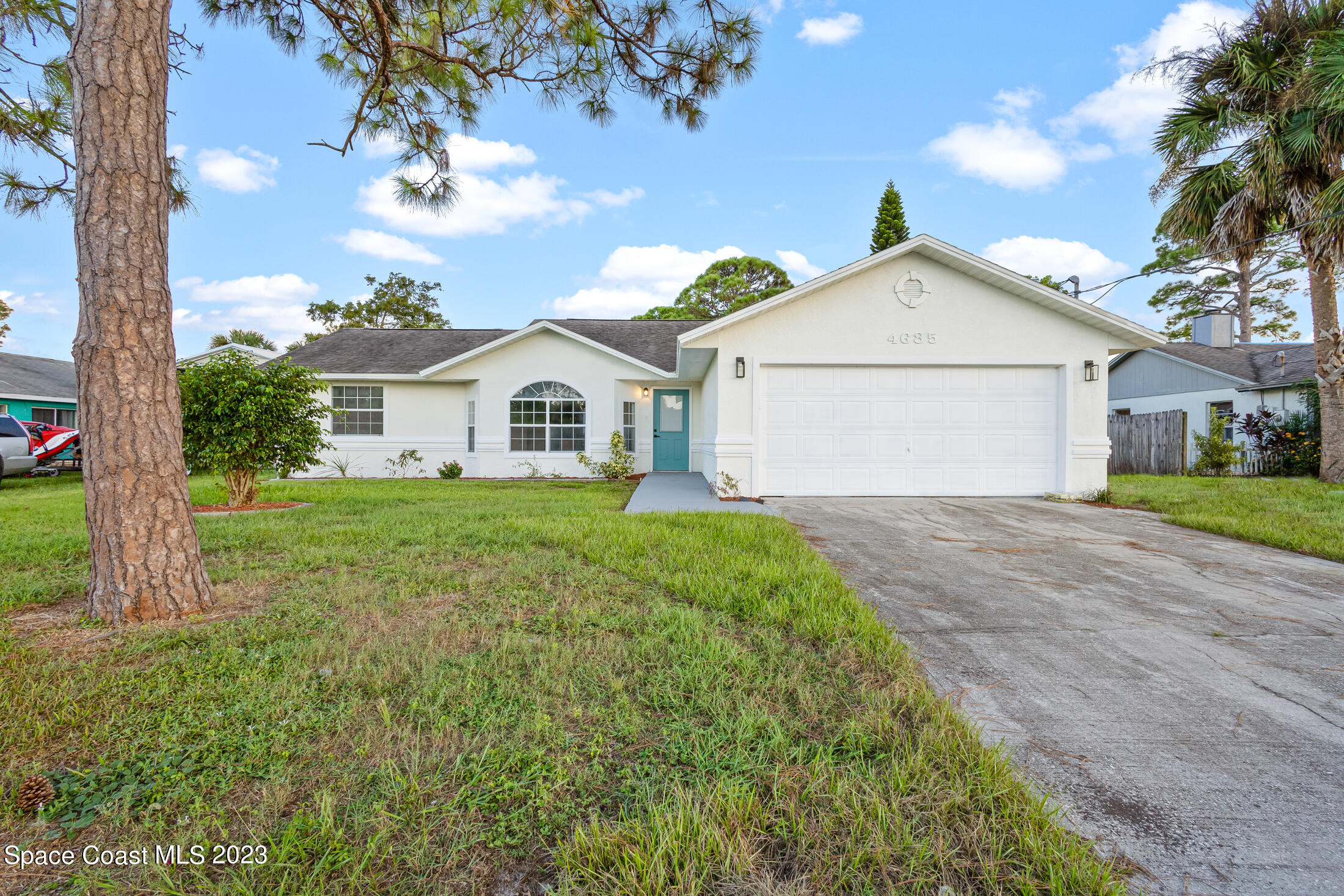 4685 Fairsun Street