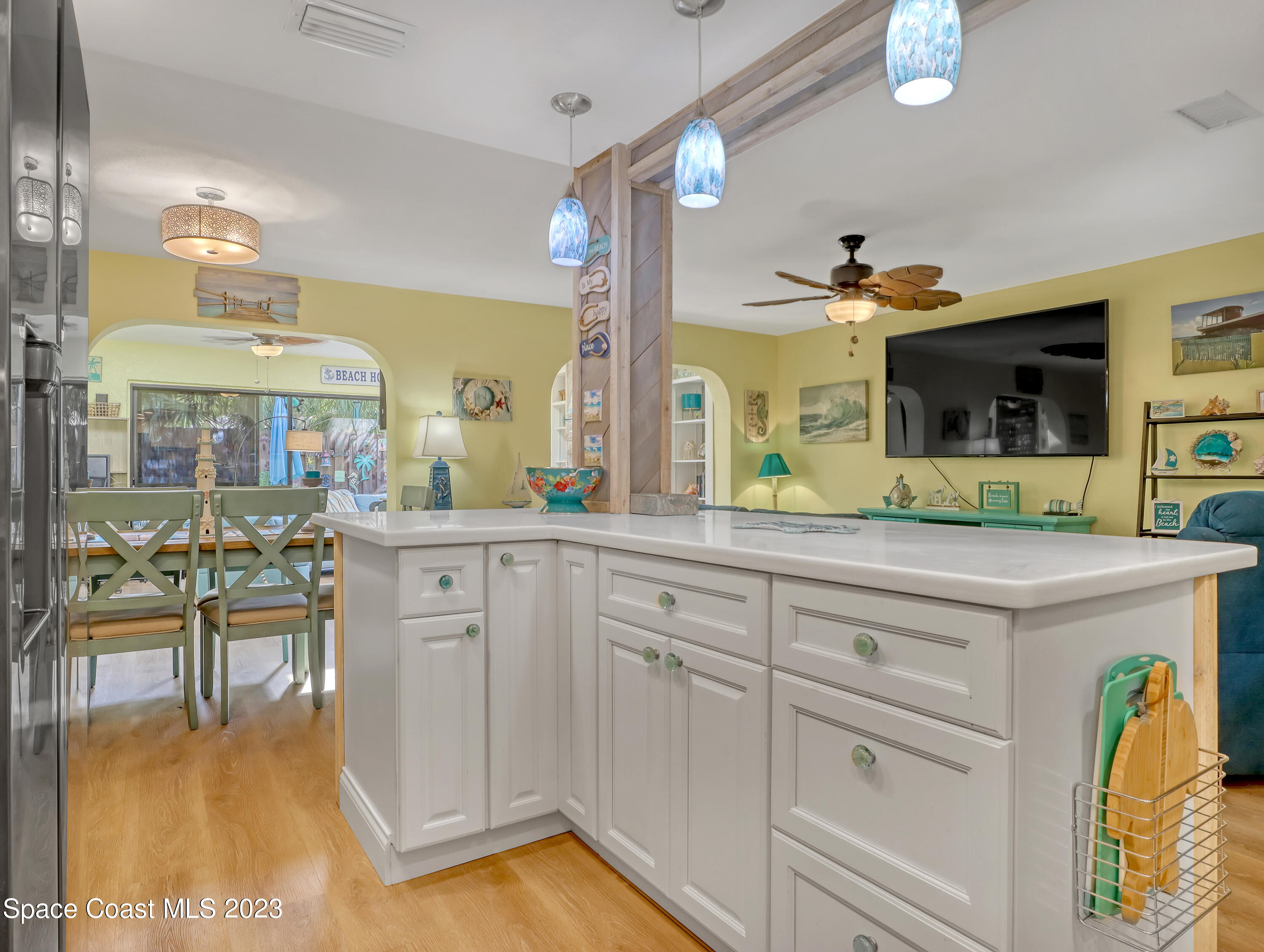 8704 Hibiscus Court