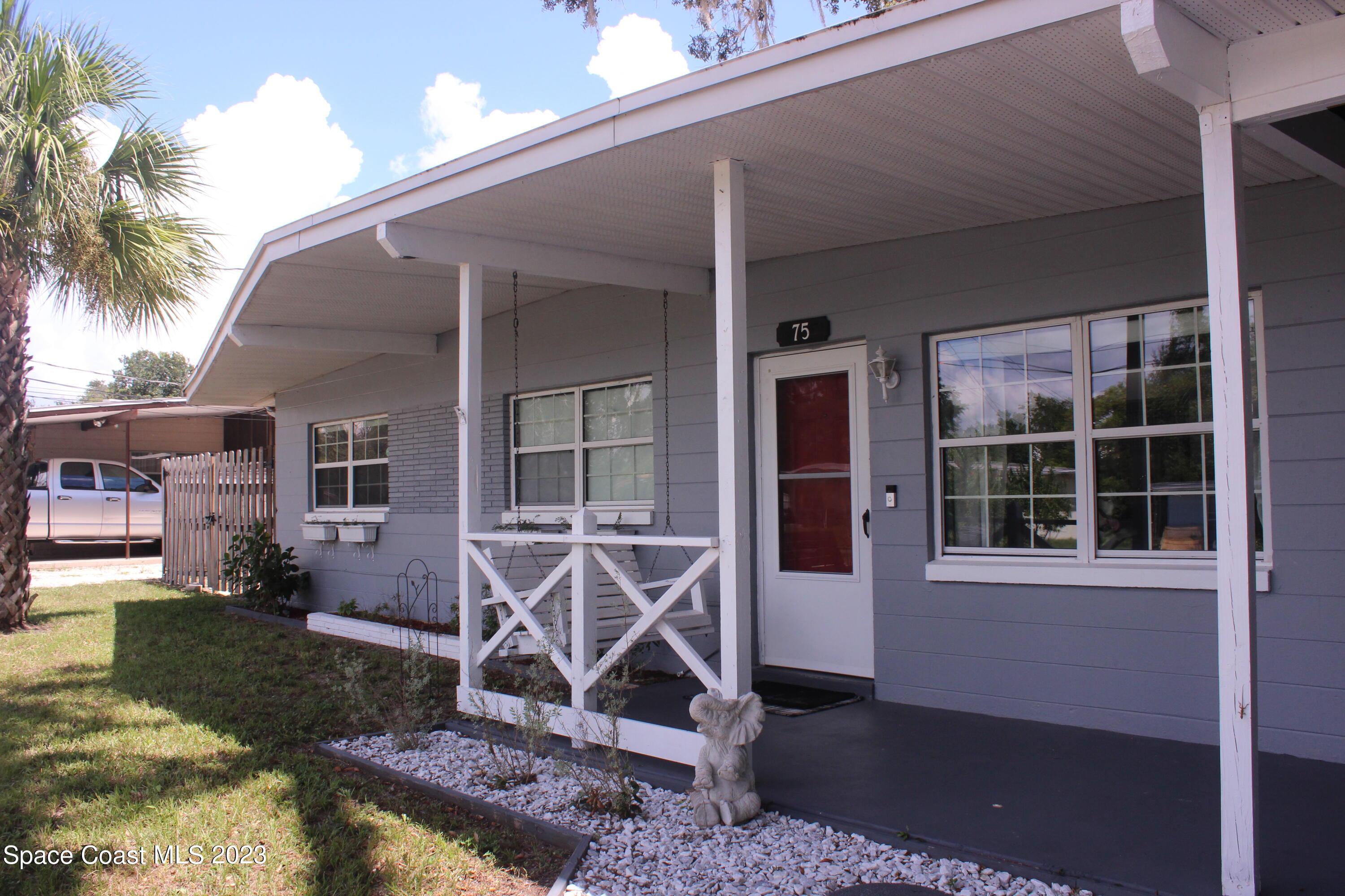 75 N Hilltop Drive