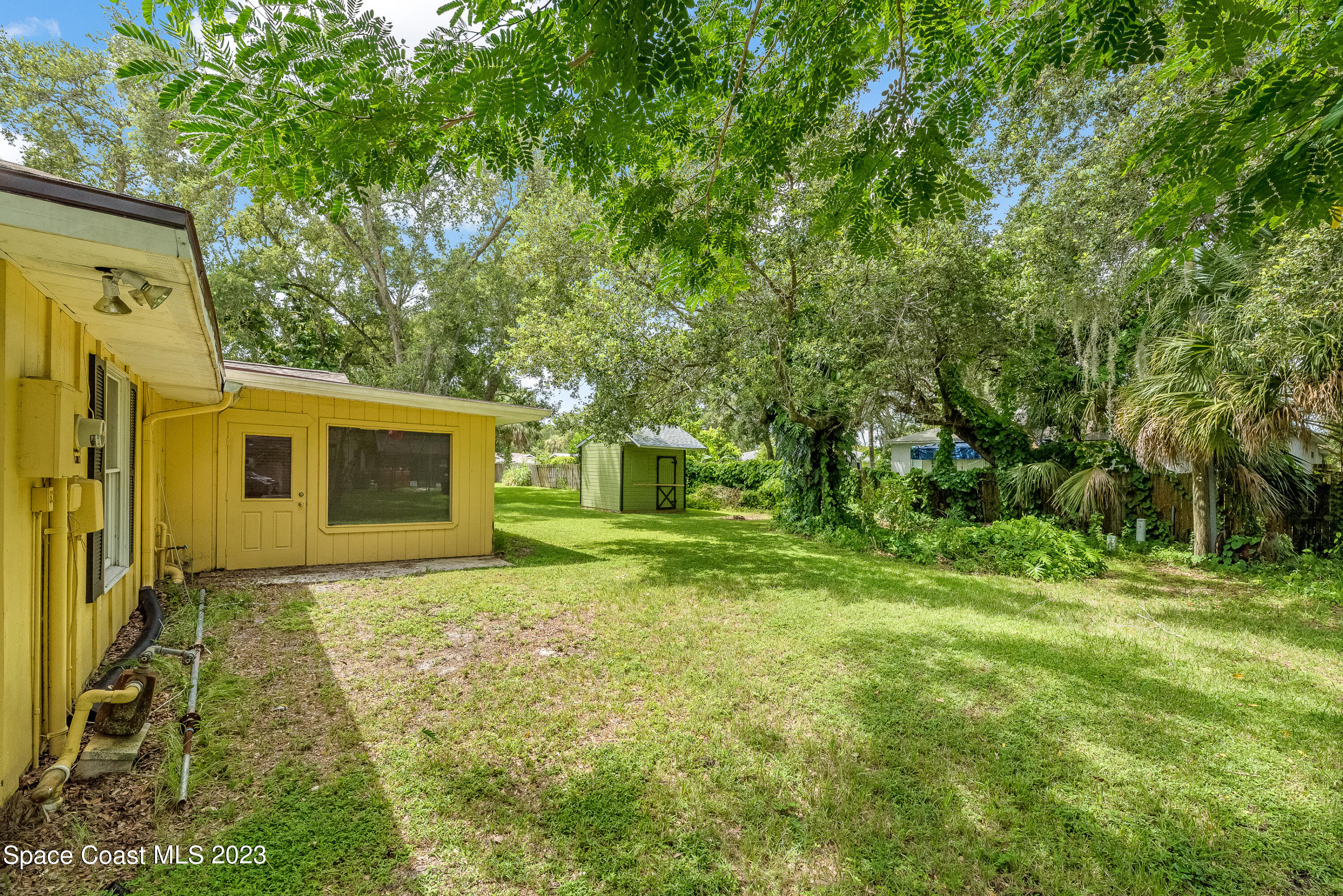 410 Nina Road NE
