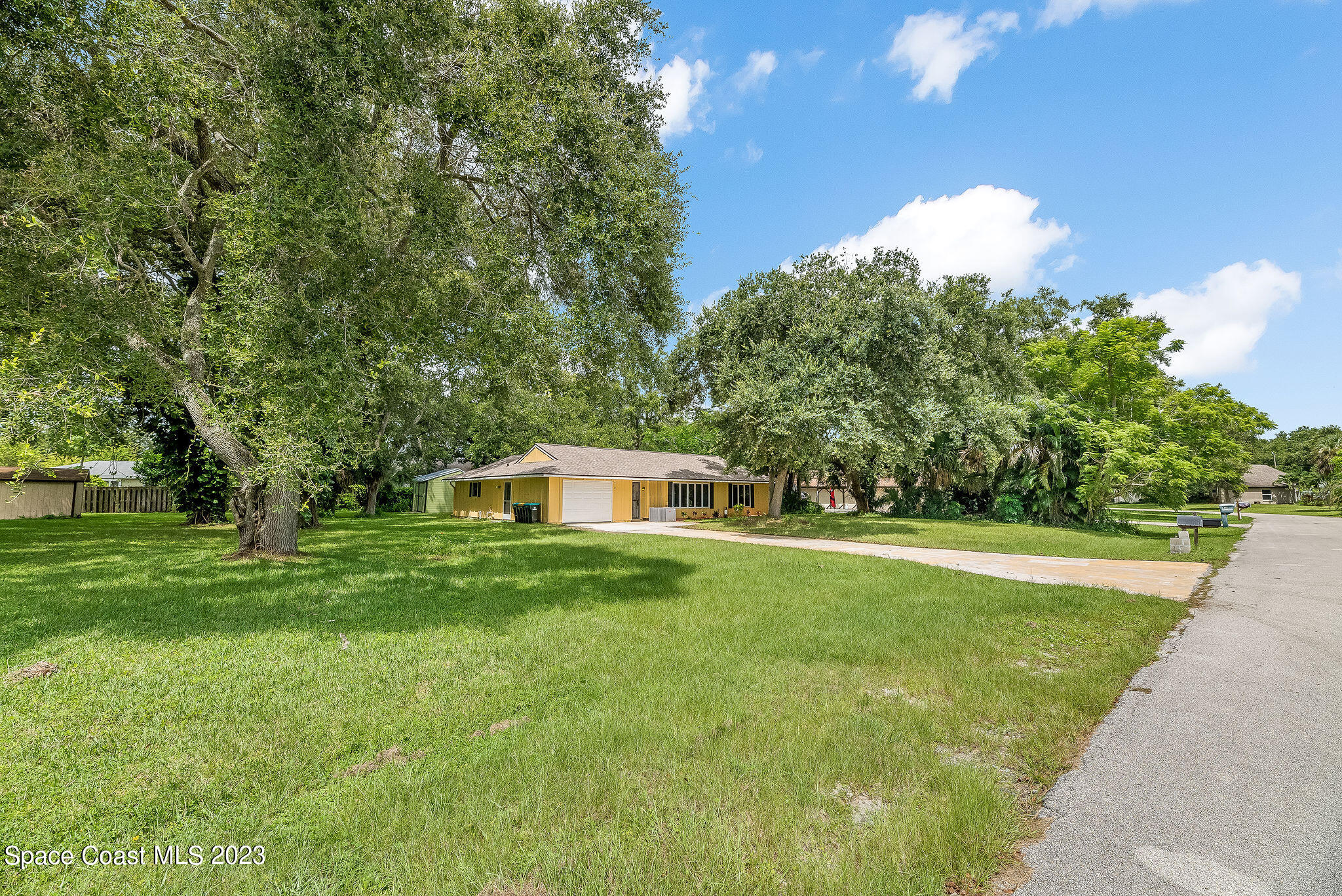 410 Nina Road NE