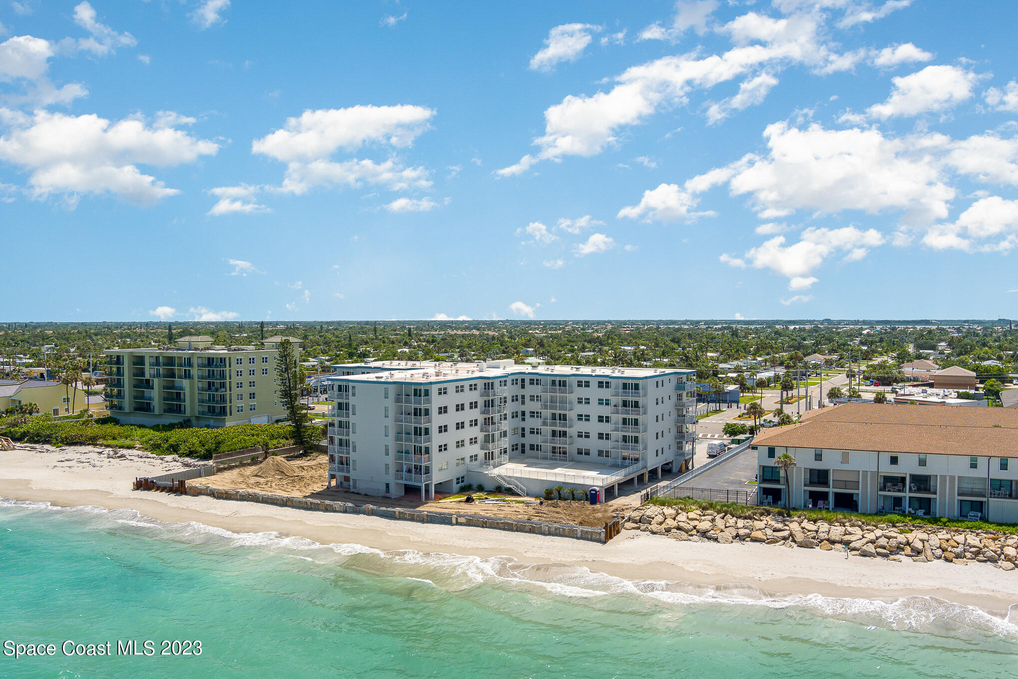 205 Highway A1a, 603