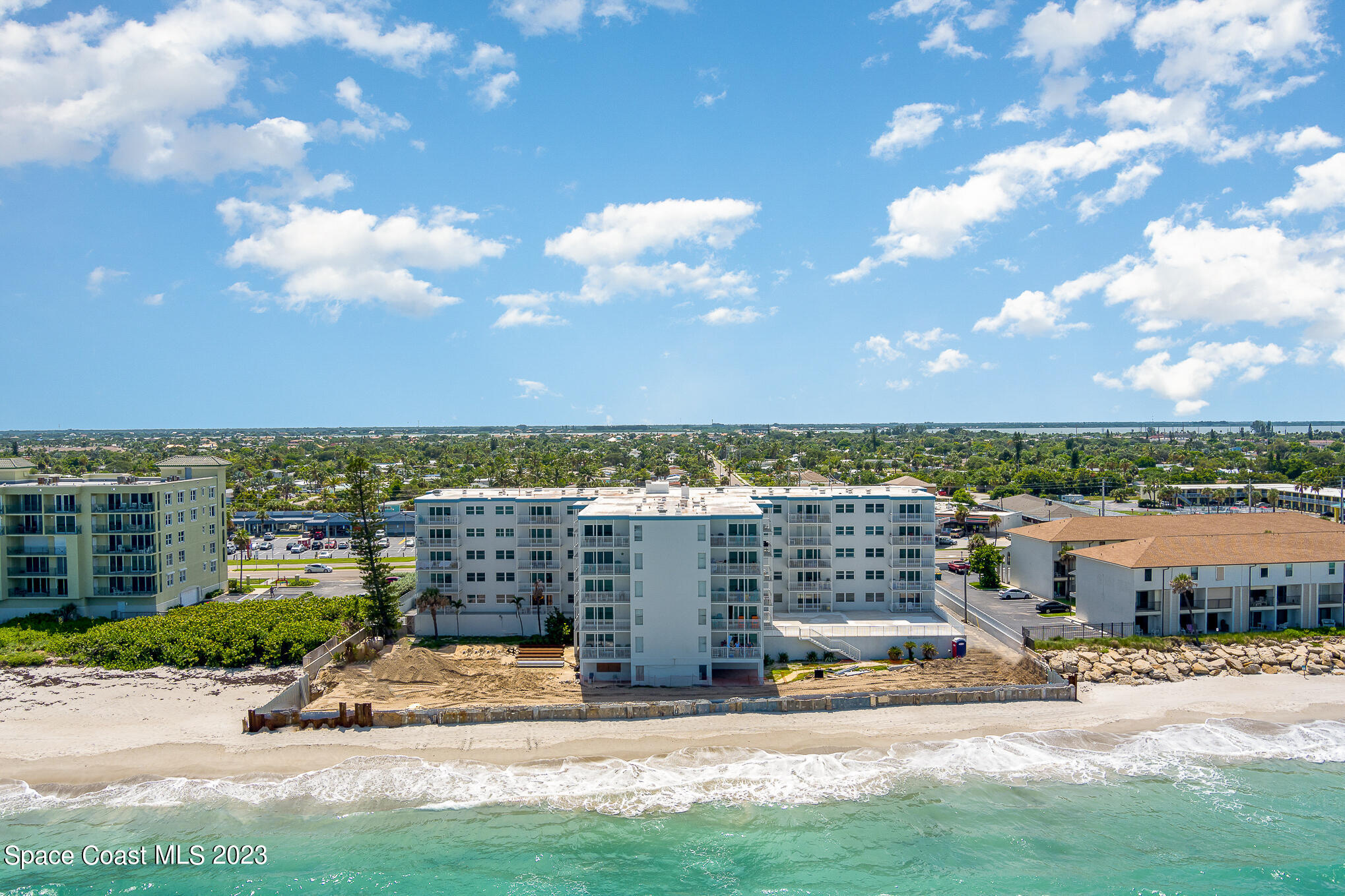205 Highway A1a, 603