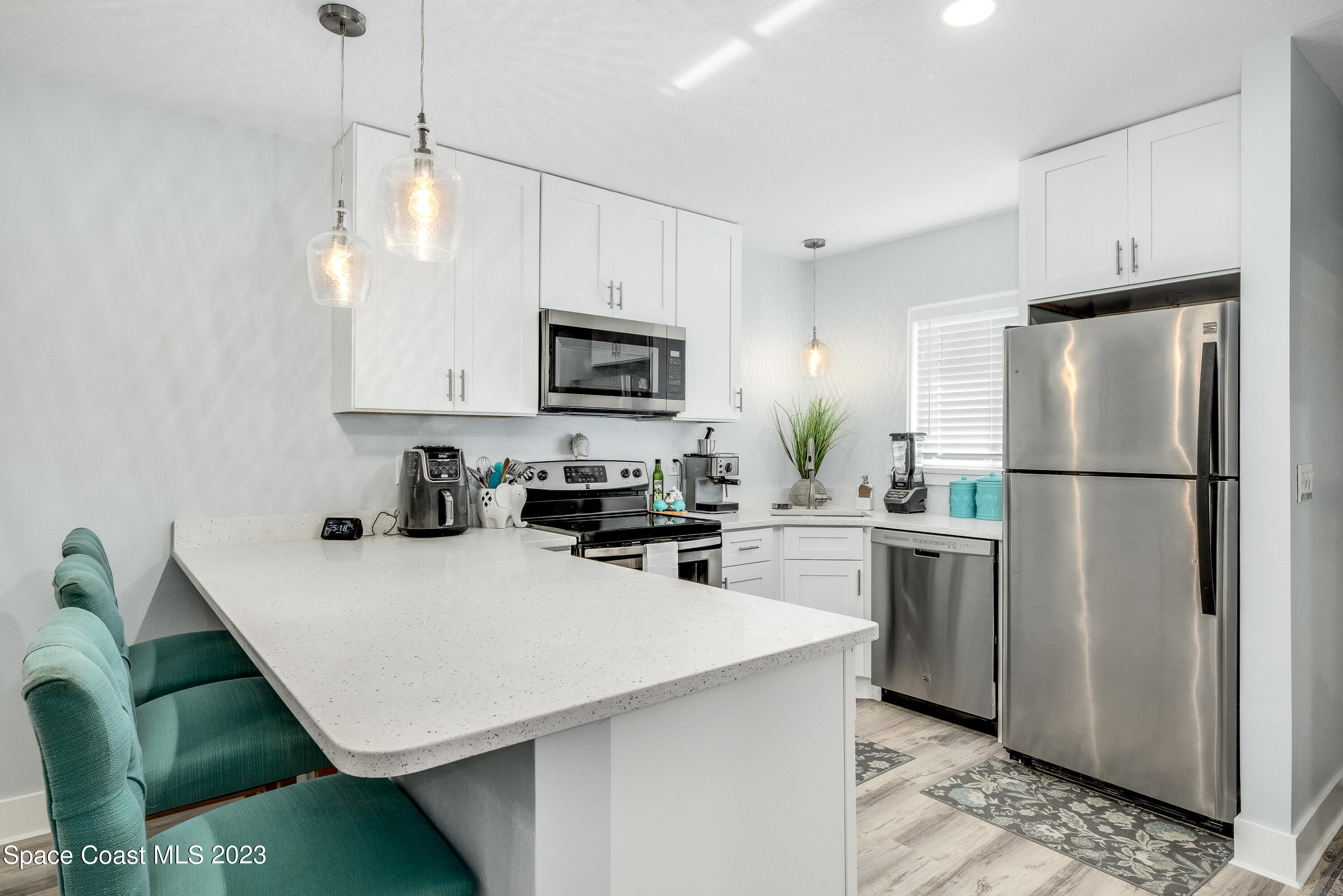 147 S Brevard Avenue, 2
