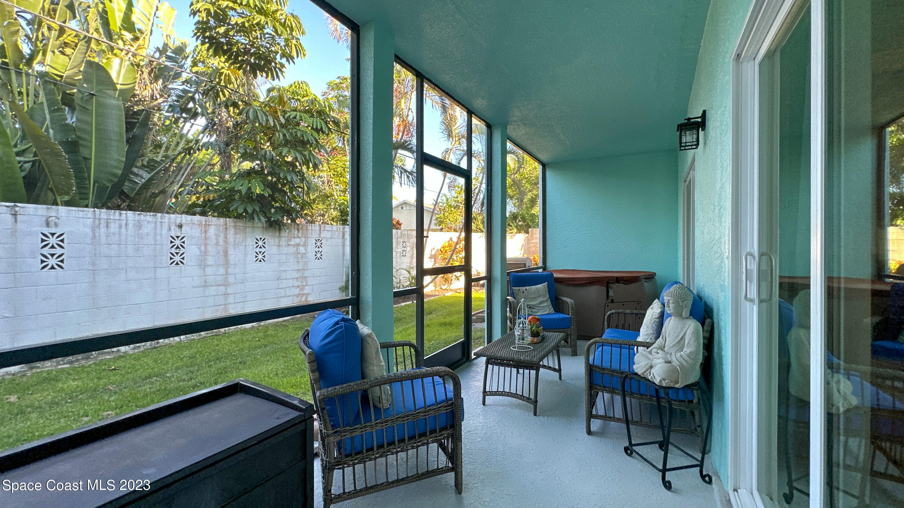 147 S Brevard Avenue, 2