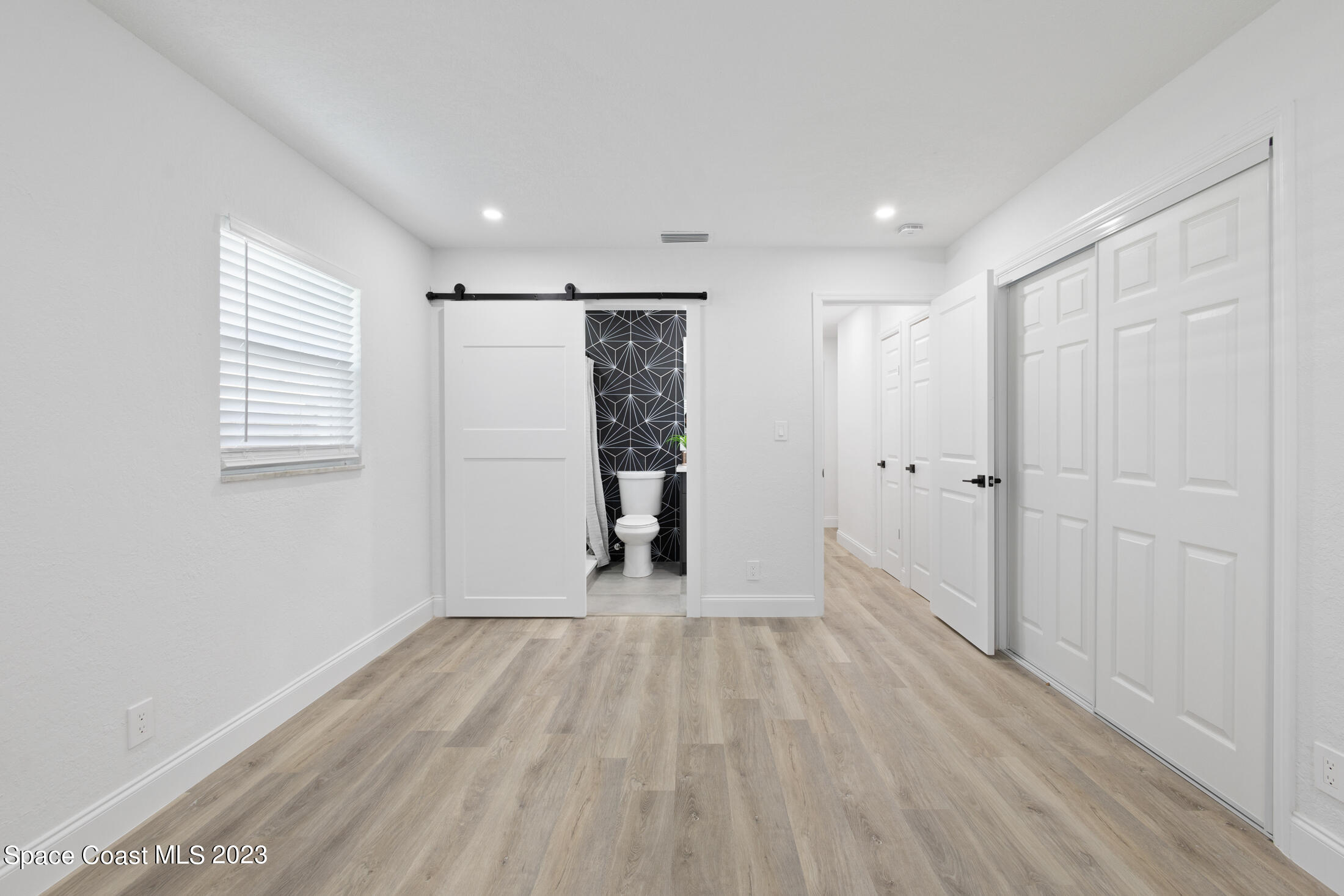 415 N Shore Drive