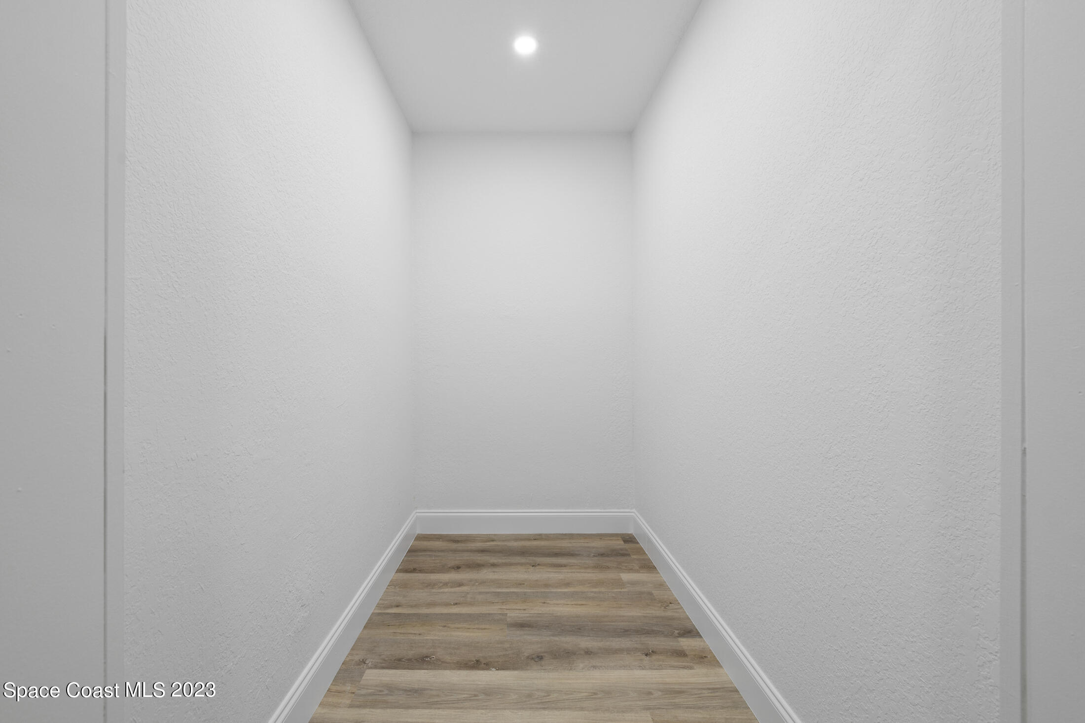 415 N Shore Drive