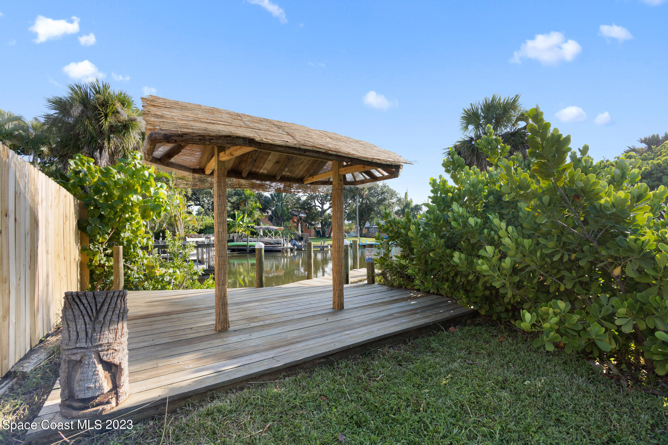 415 N Shore Drive