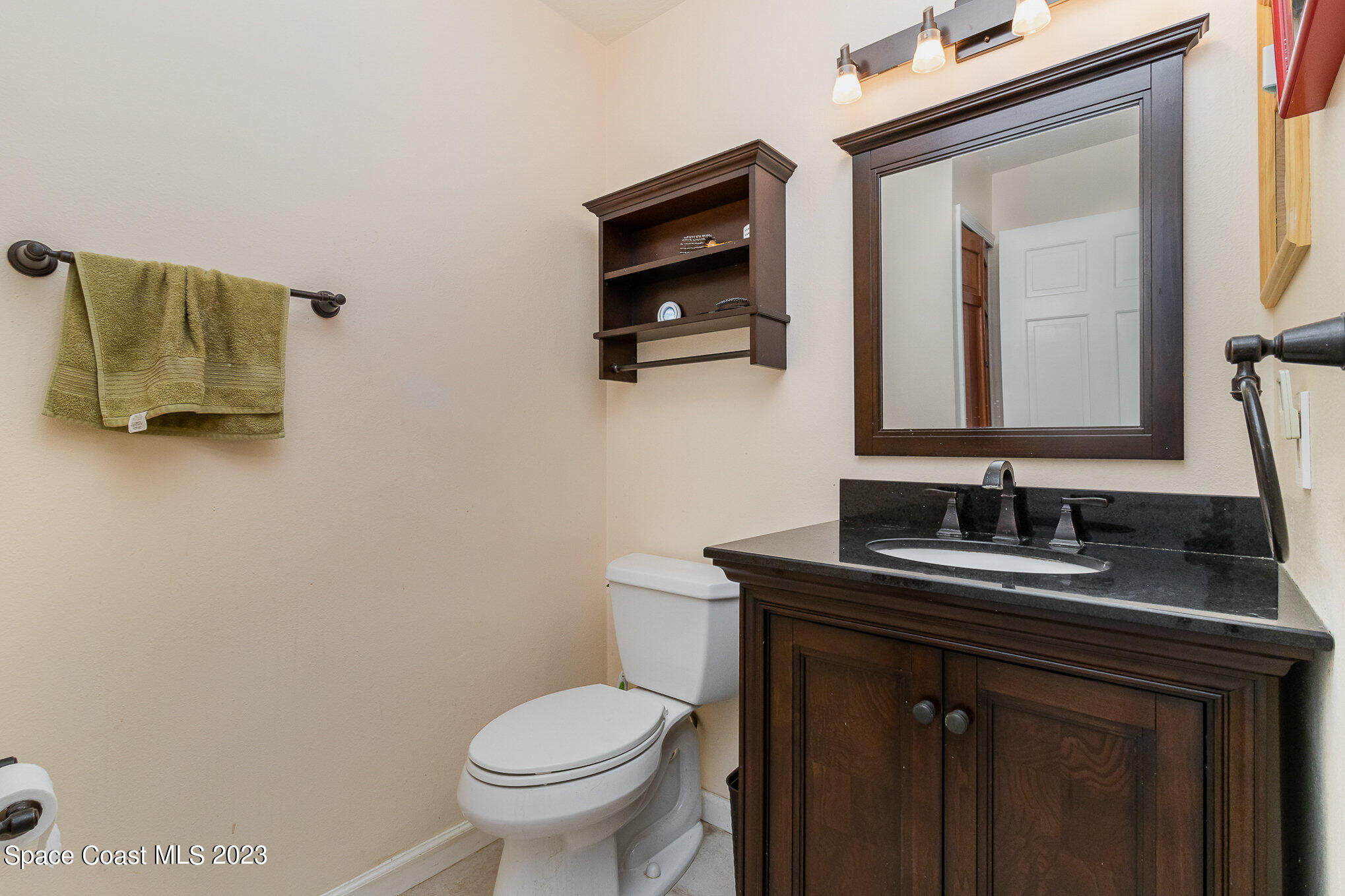 2602 Lowell Circle