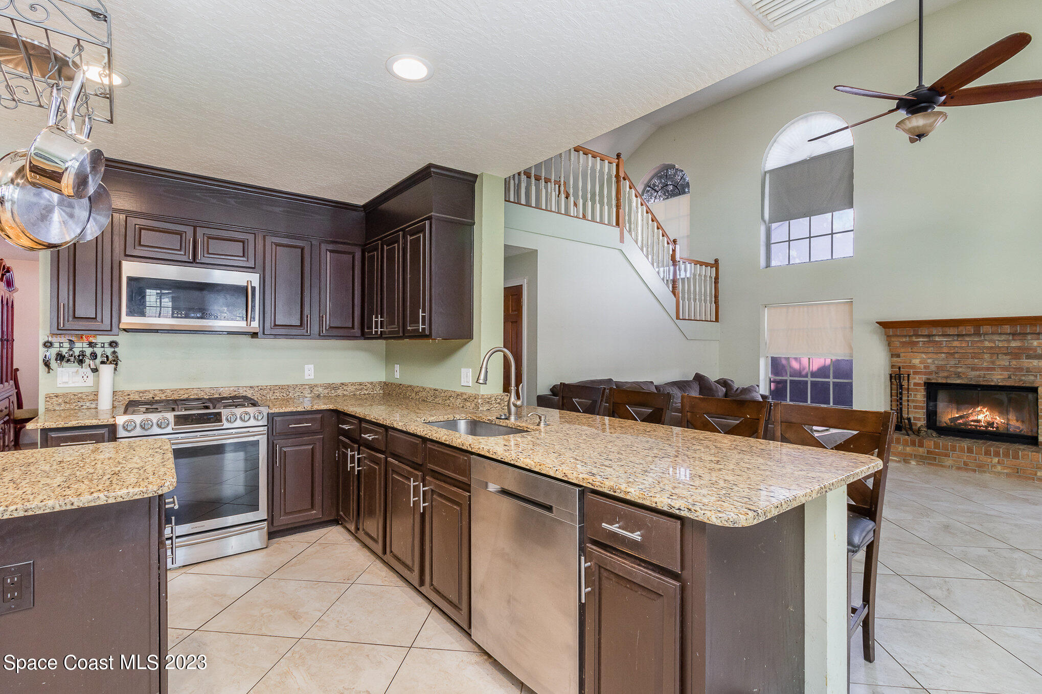 2602 Lowell Circle