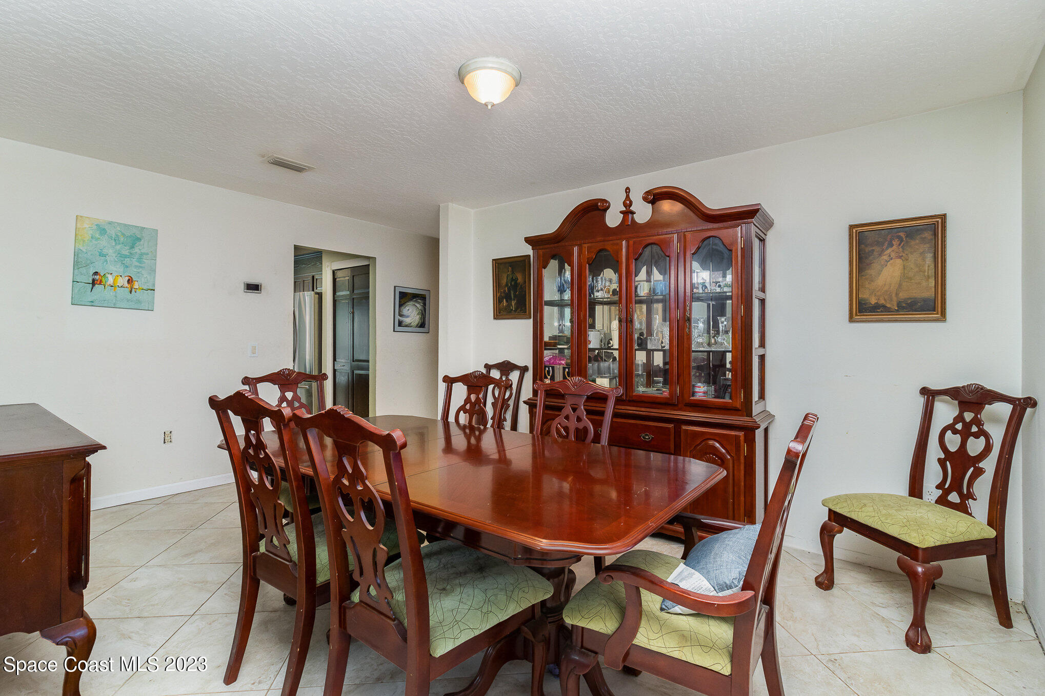 2602 Lowell Circle