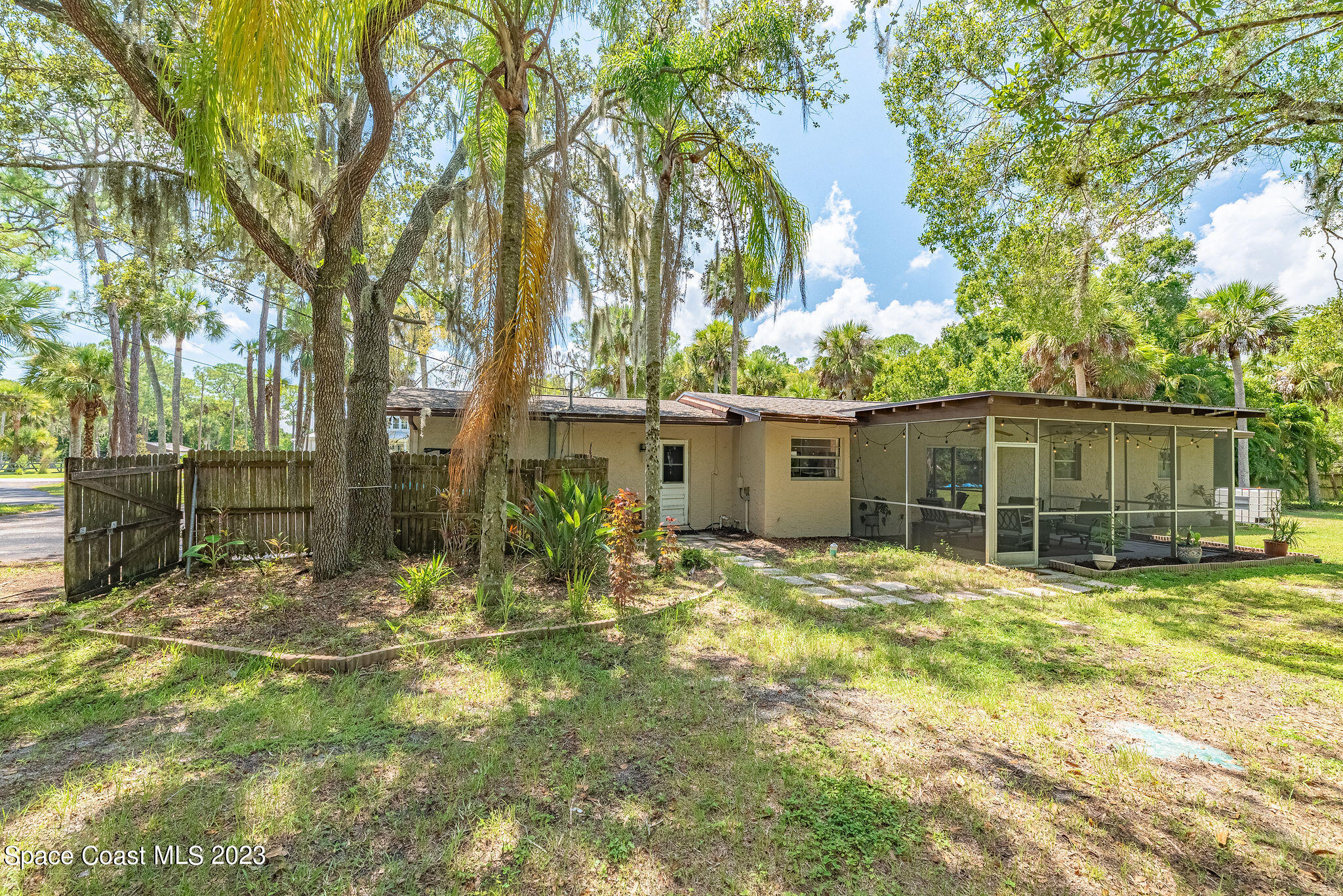 4100 Mustang Road
