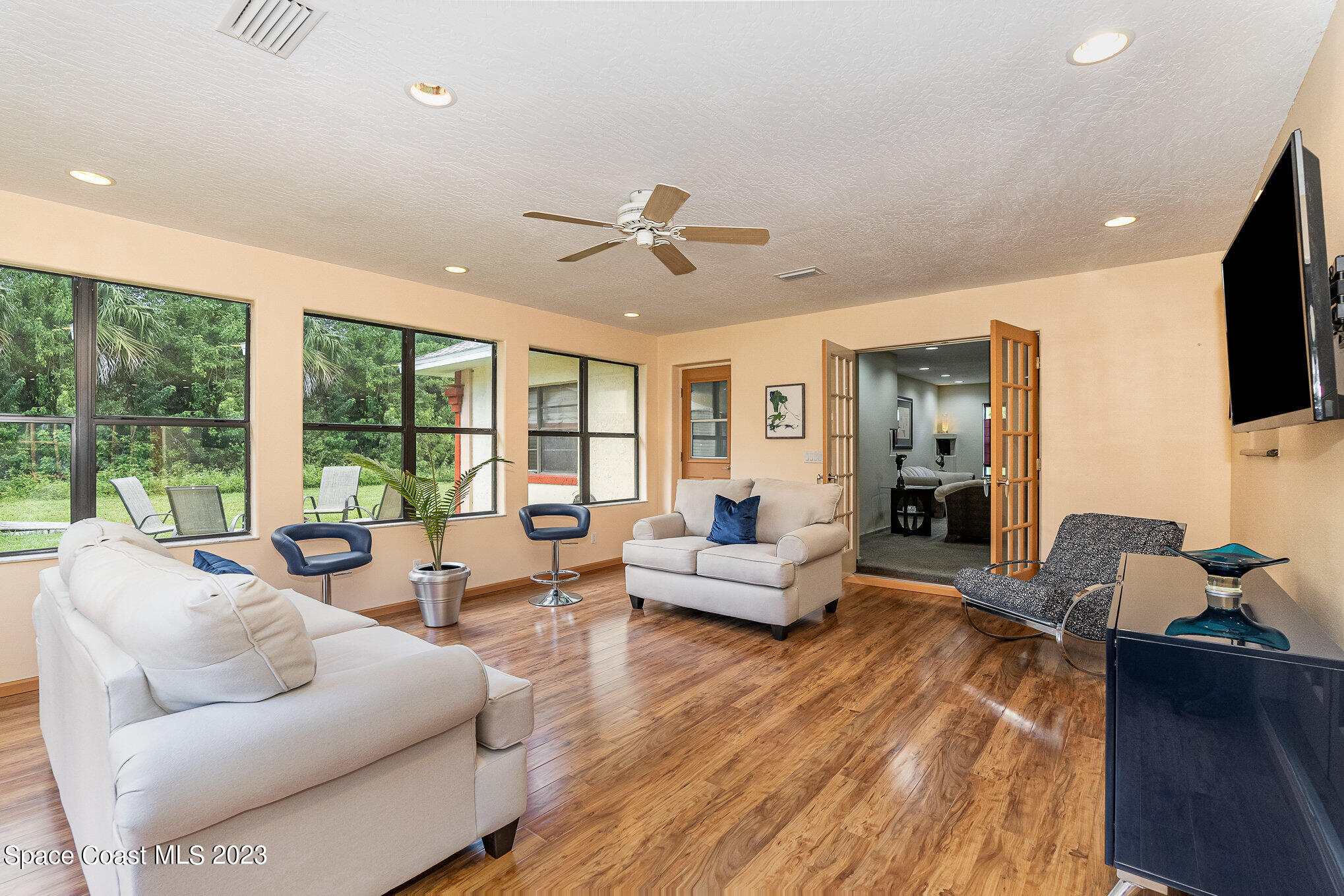 110 Olivick Circle NE