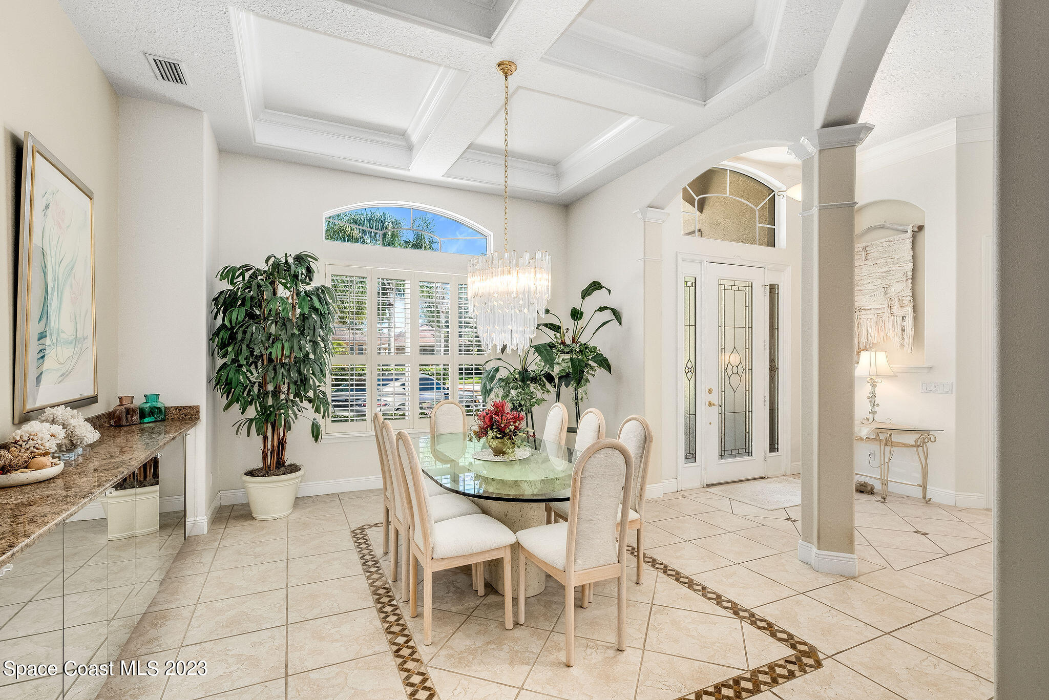 1061 Stratford Place