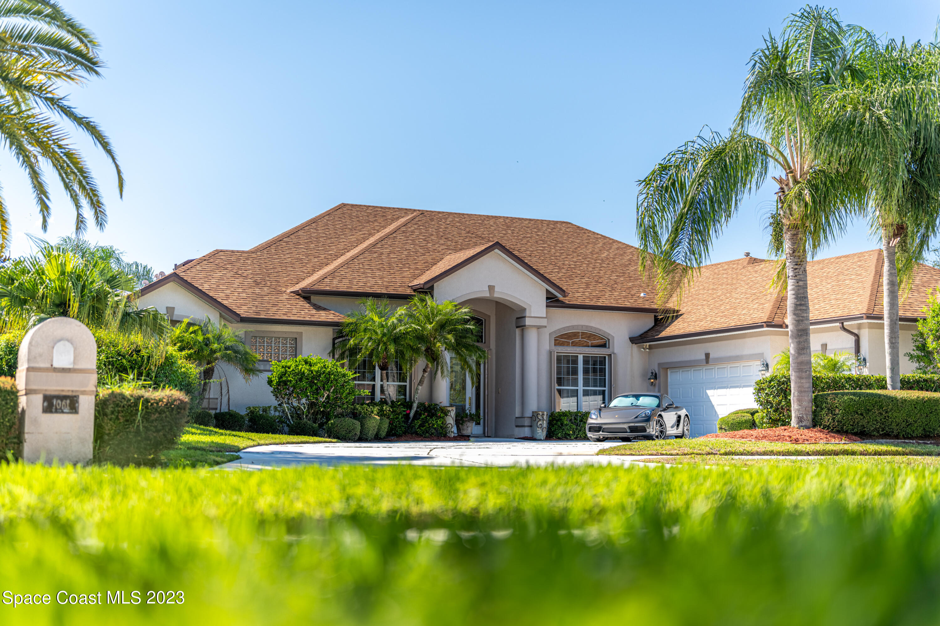 1061 Stratford Place