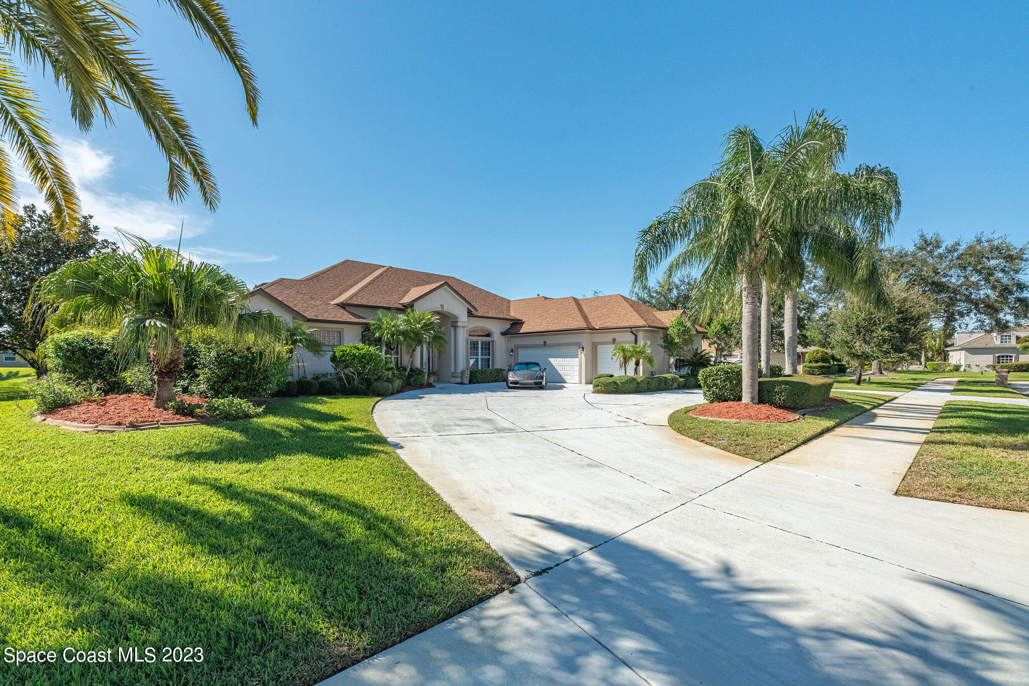 1061 Stratford Place