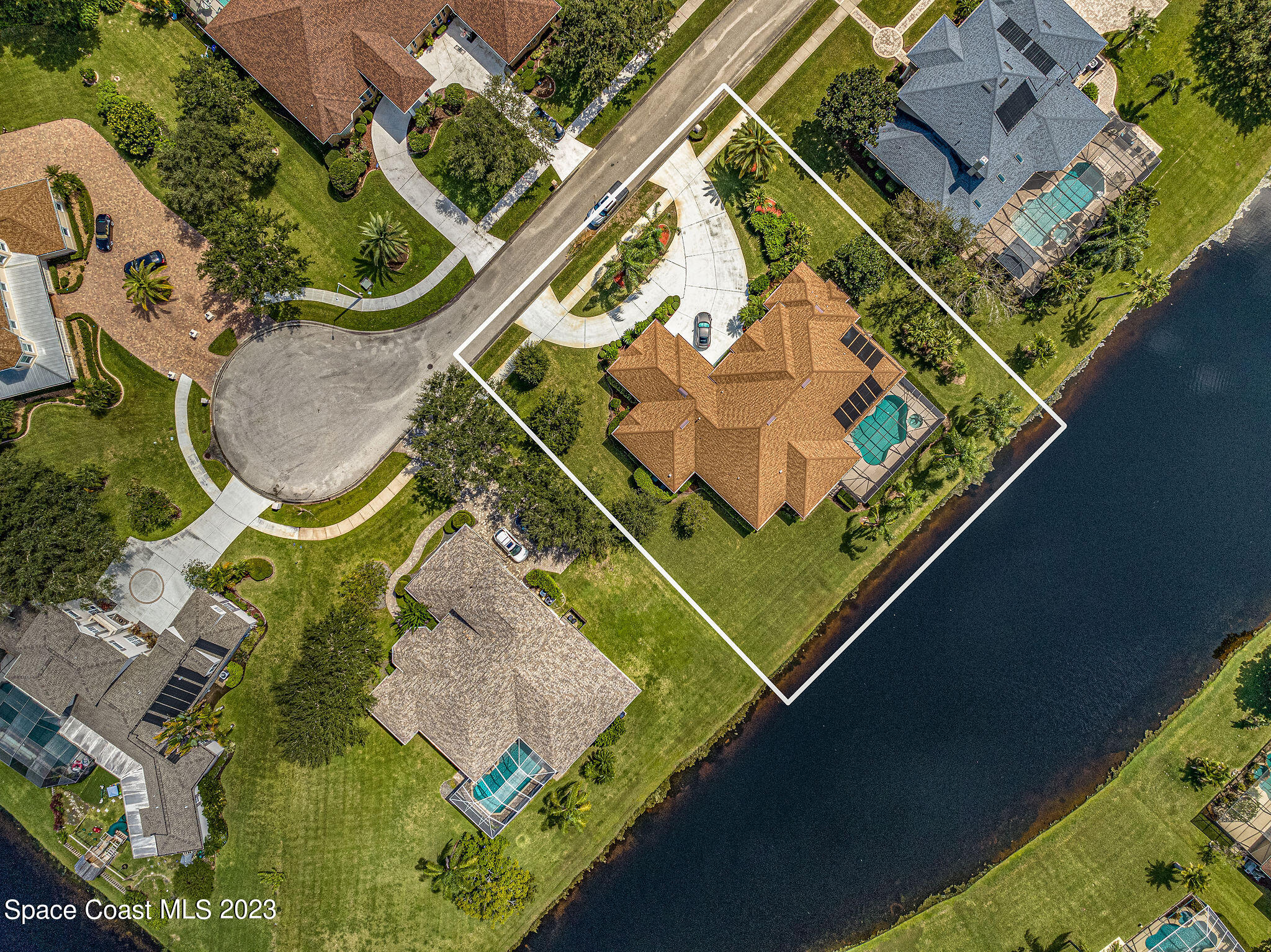 1061 Stratford Place