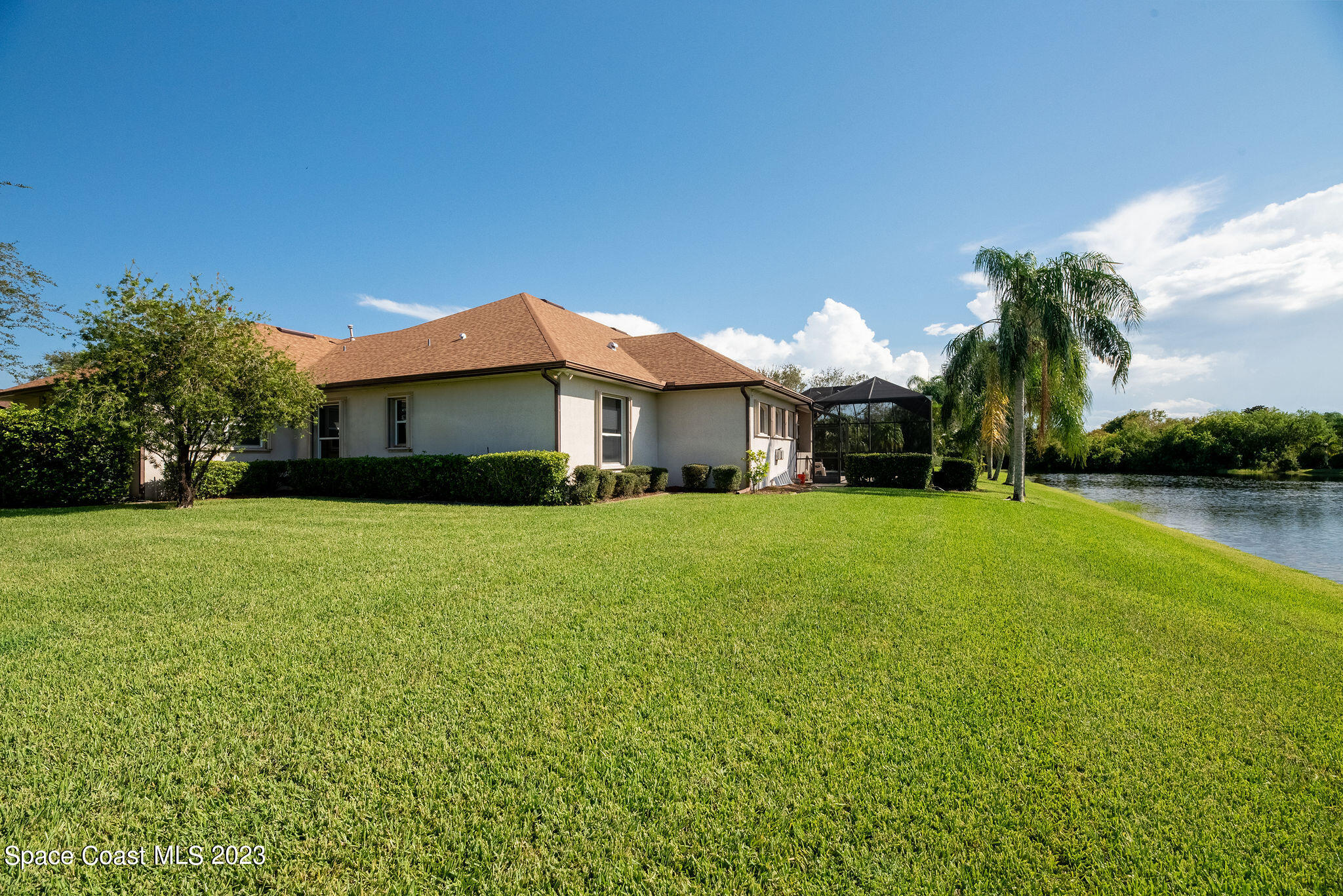1061 Stratford Place