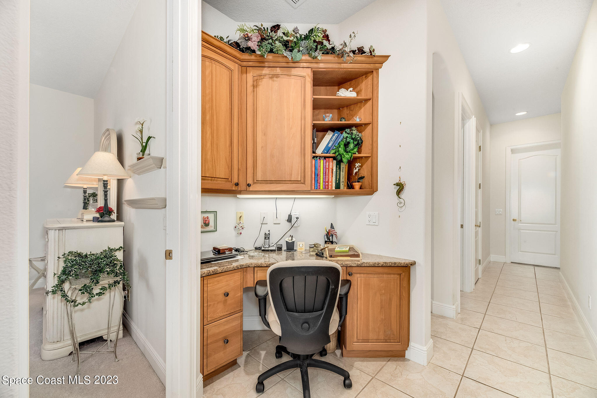 1061 Stratford Place