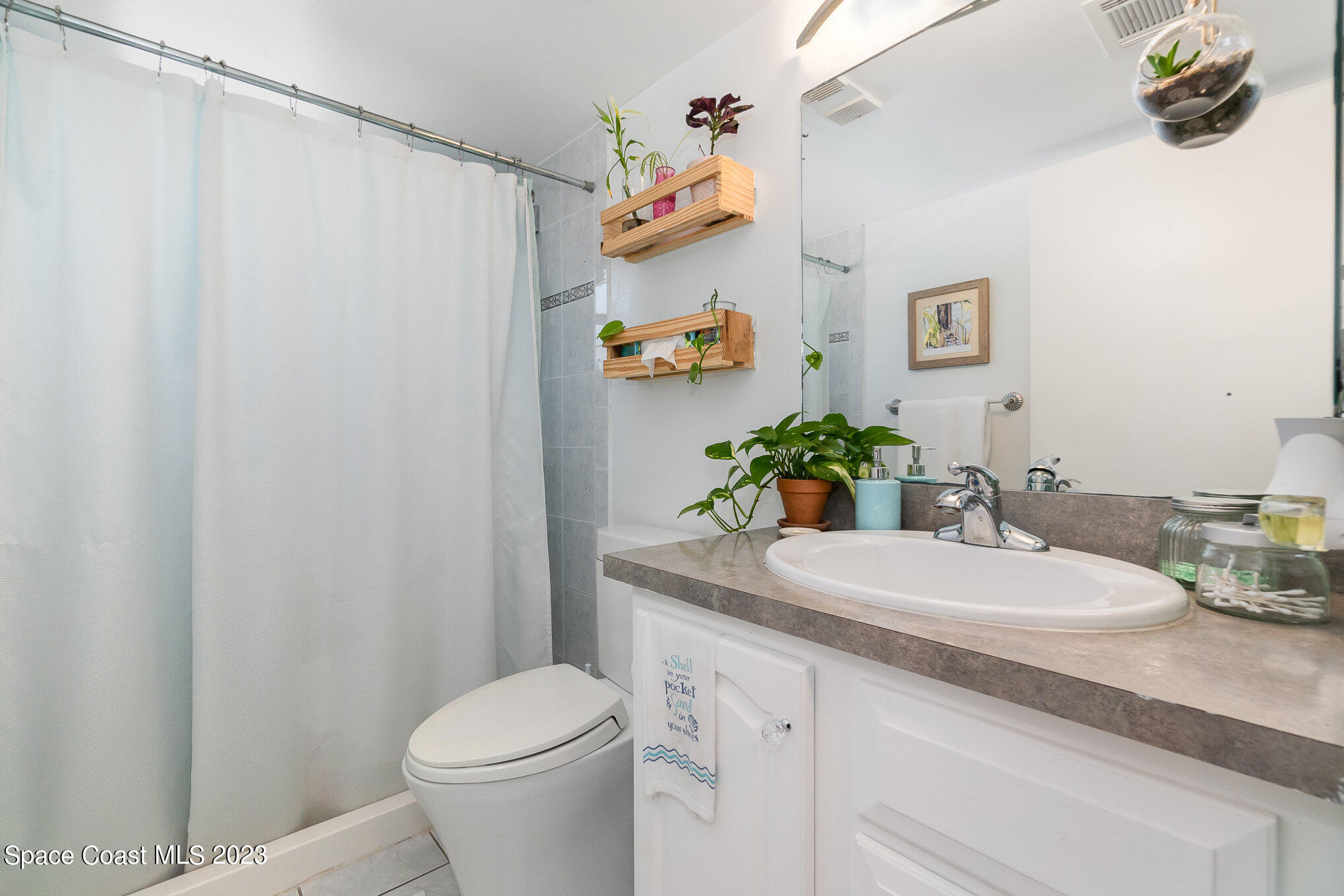 1455 Highway A1a, 212