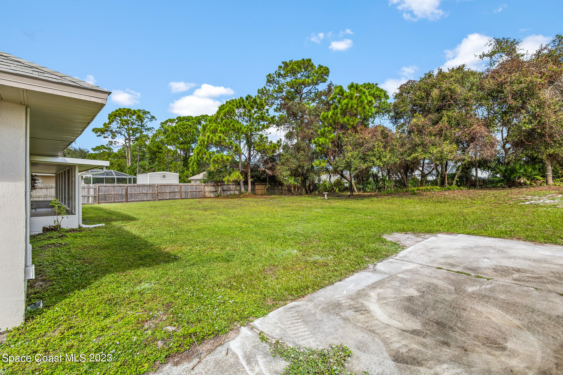 6880 Hundred Acre Drive