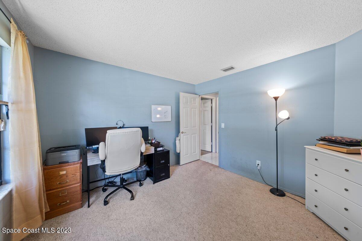 1055 Dallam Avenue NW, 44