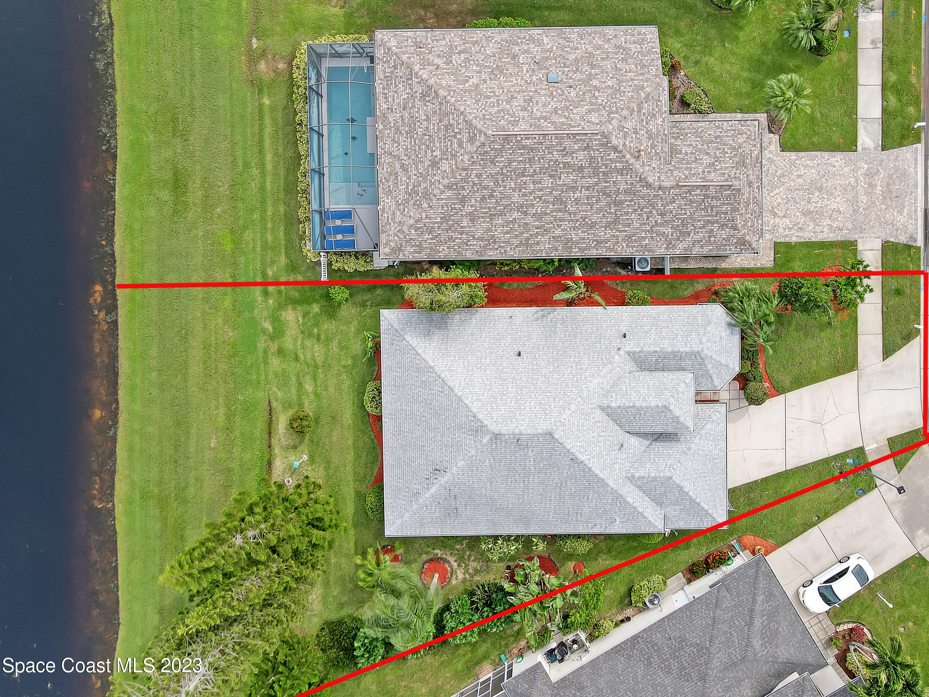 904 Suntree Woods Drive