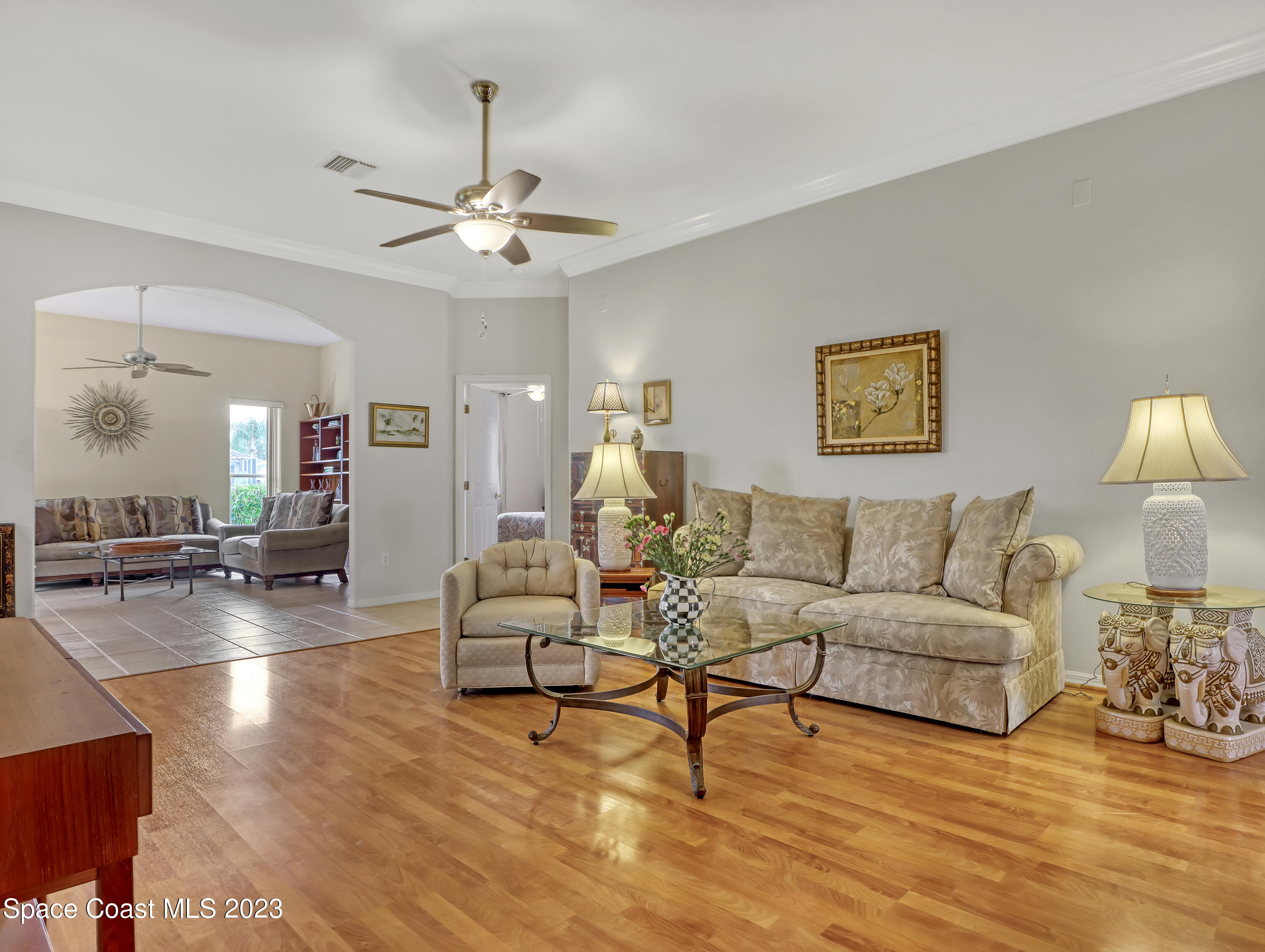 904 Suntree Woods Drive