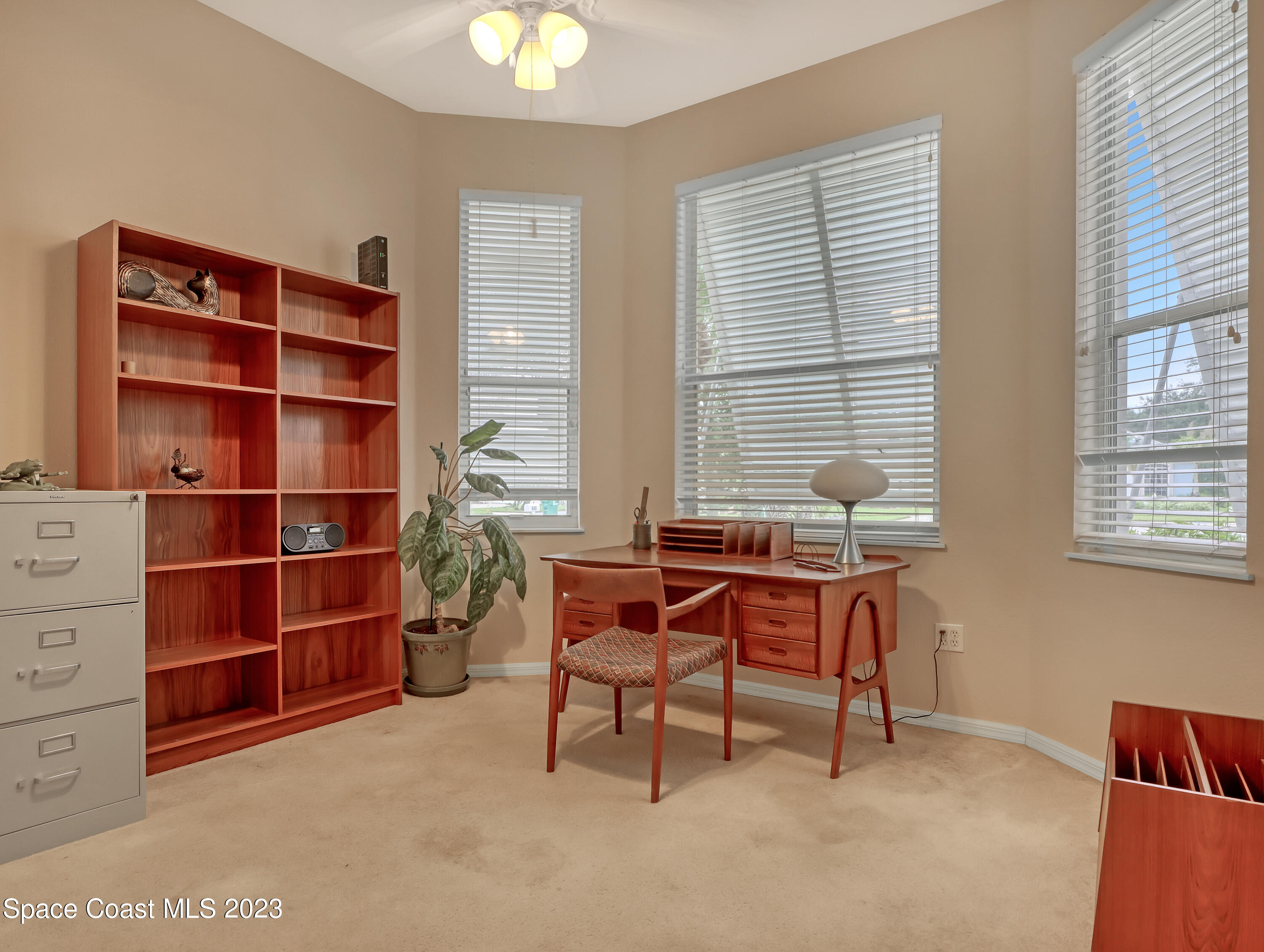 904 Suntree Woods Drive