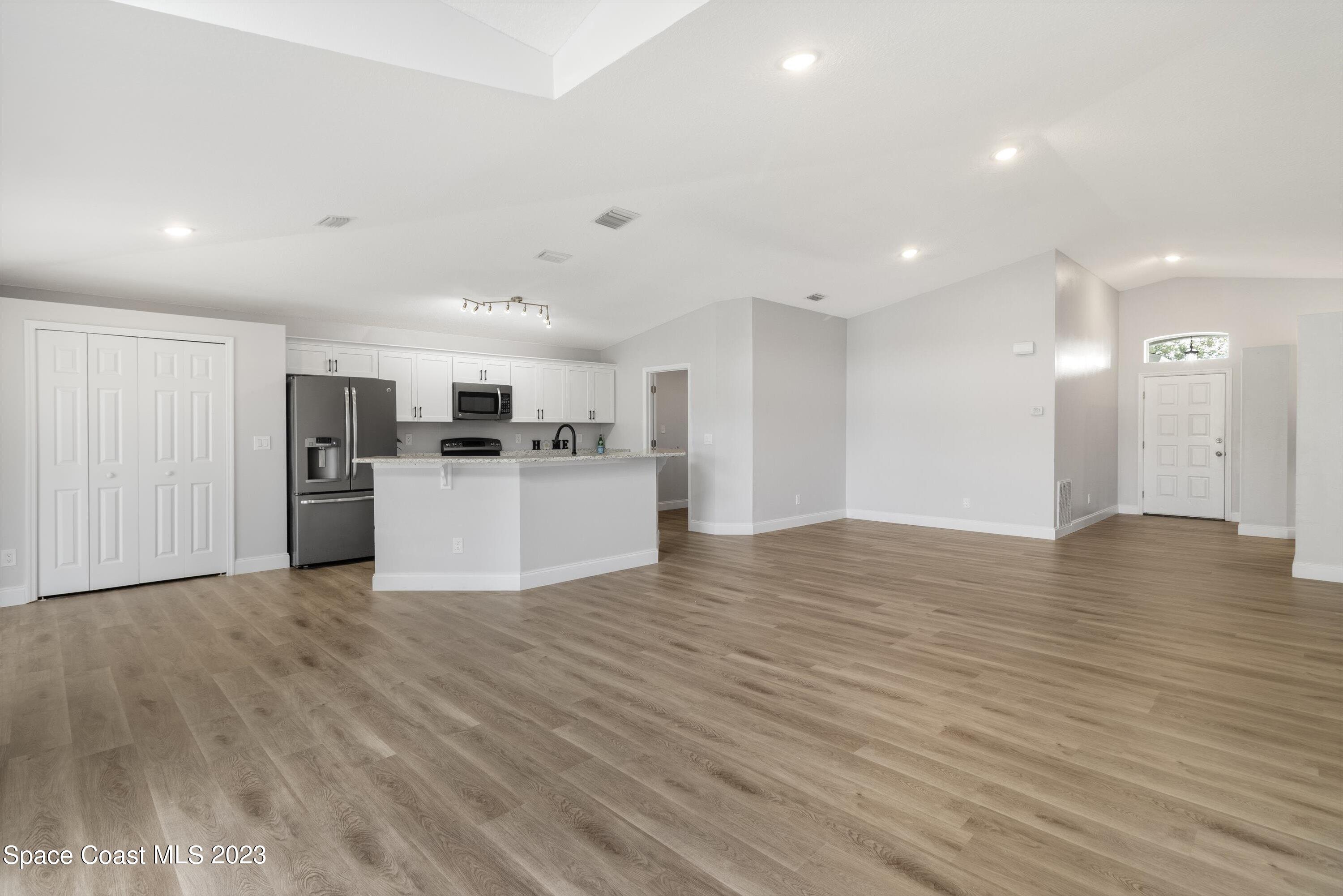 4300 Swanna Drive