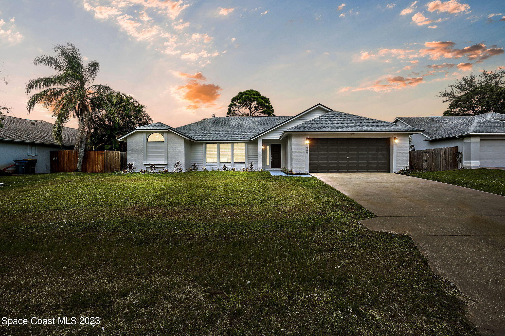 1959 Barker Street NE