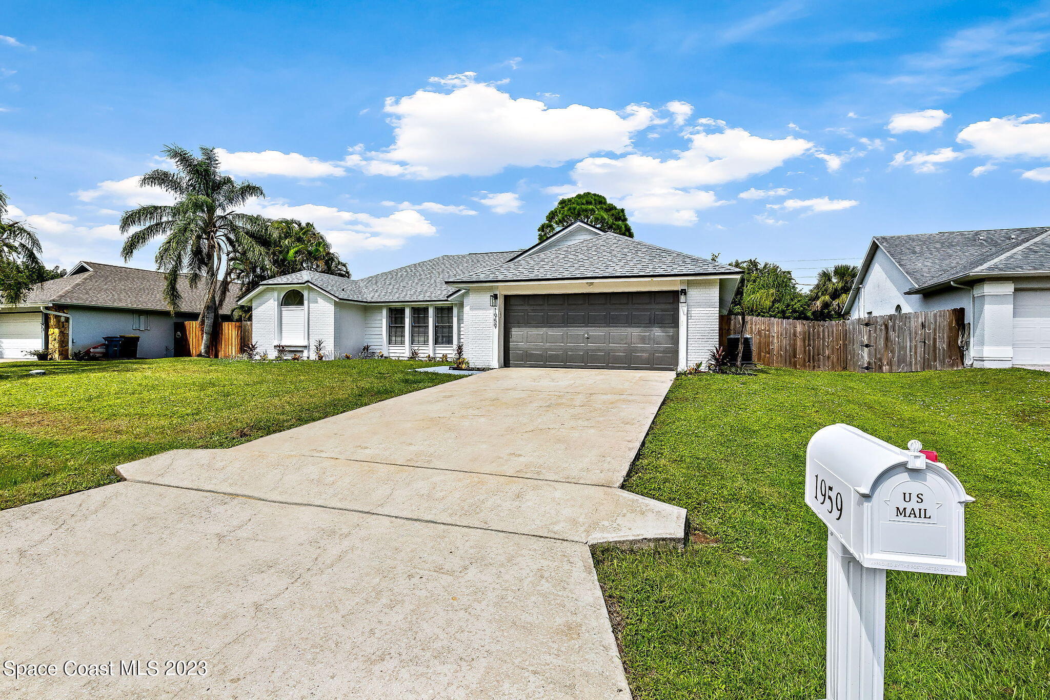 1959 Barker Street NE