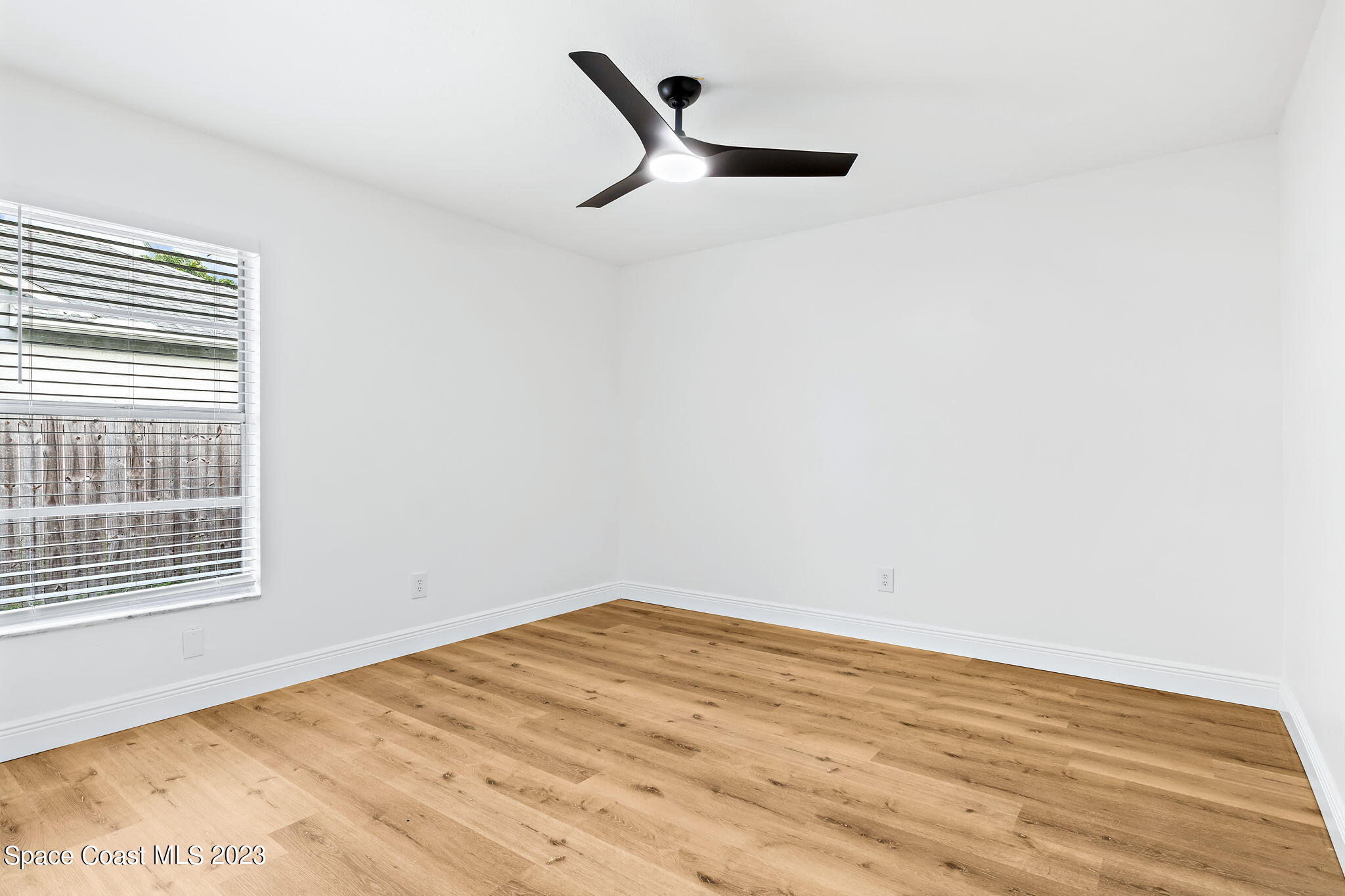 1959 Barker Street NE