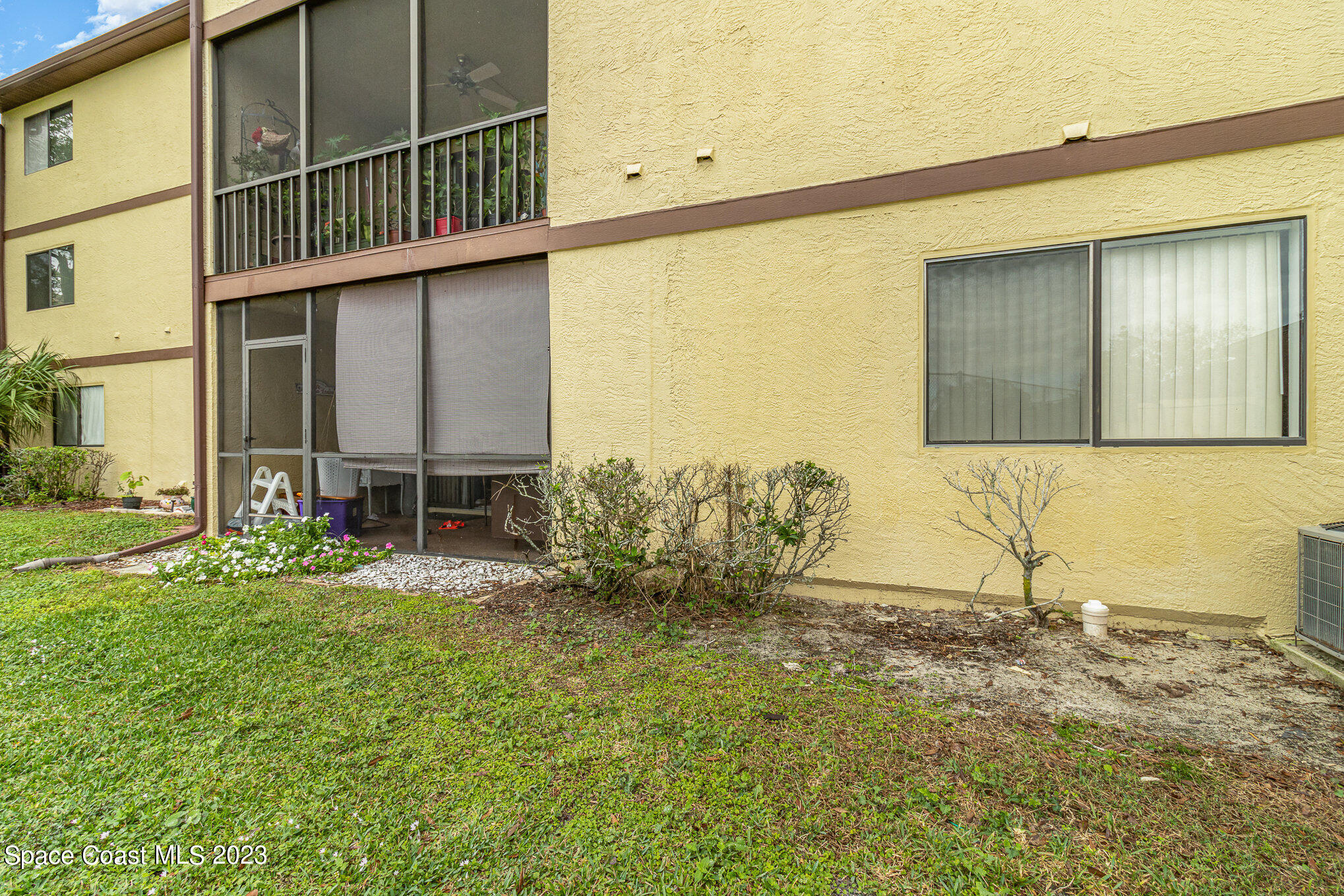 7817 Shadowood Drive, 204