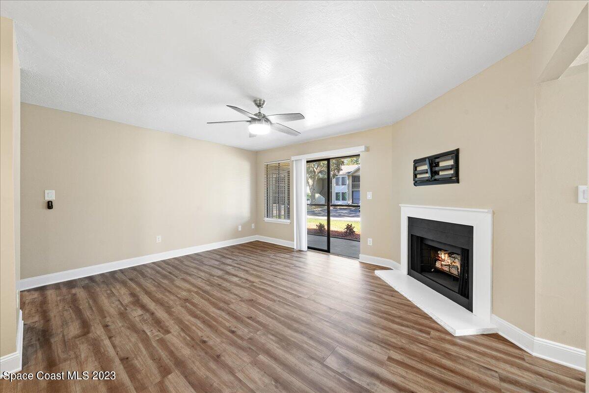 3525 Sable Palm, B
