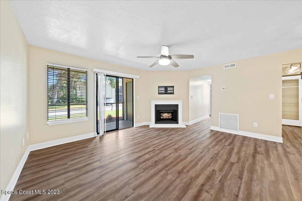 3525 Sable Palm, B