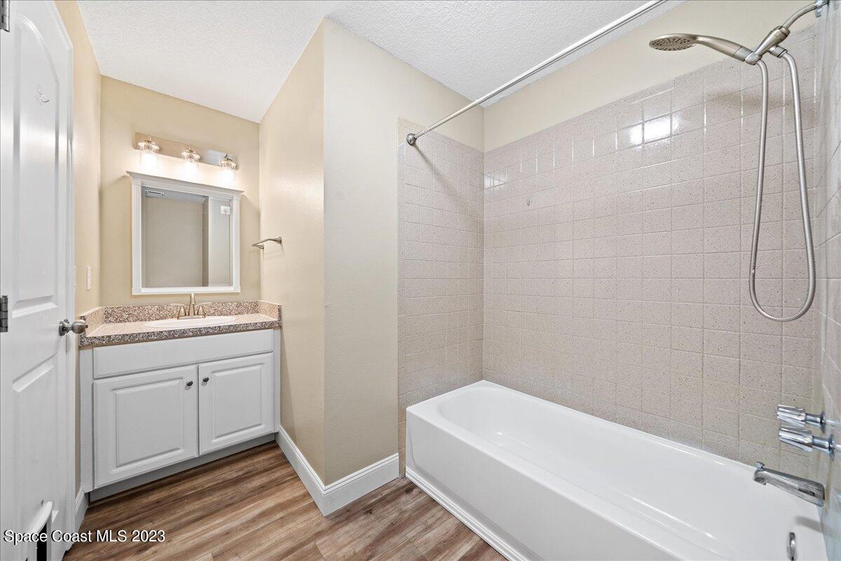 3525 Sable Palm, B