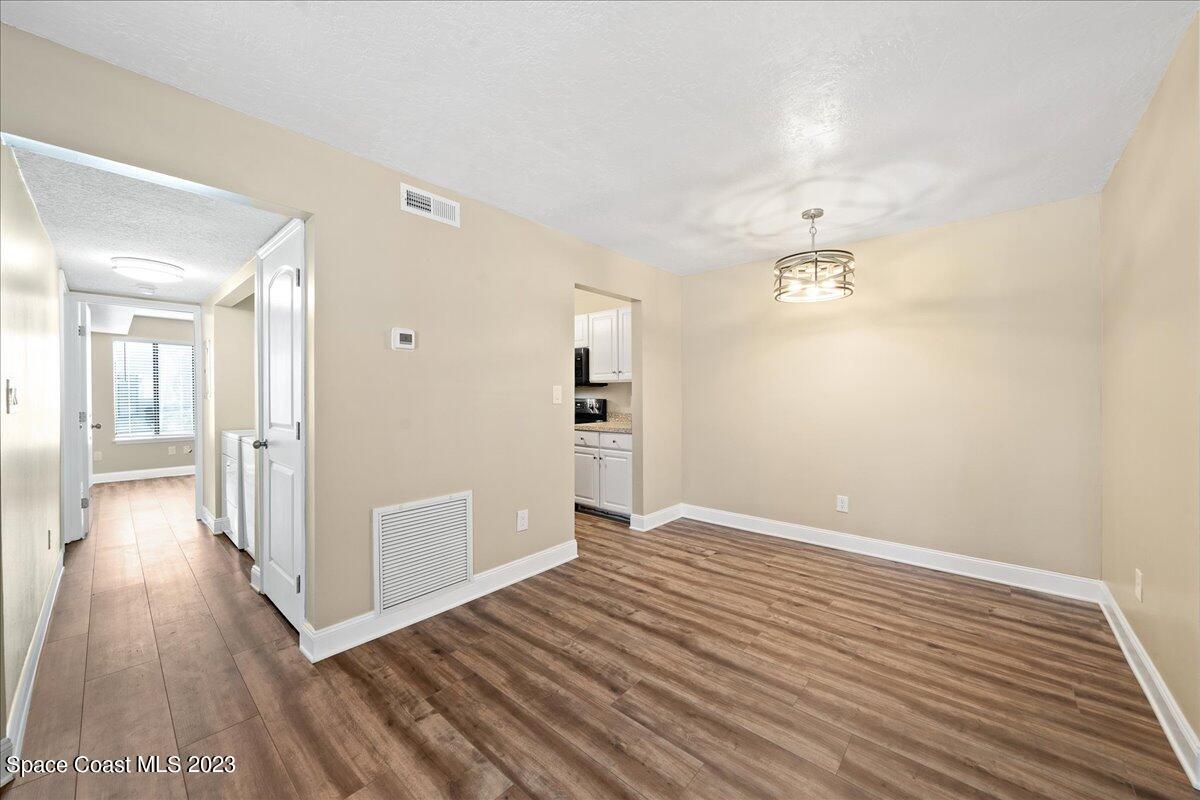 3525 Sable Palm, B
