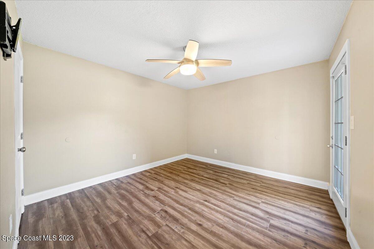 3525 Sable Palm, B