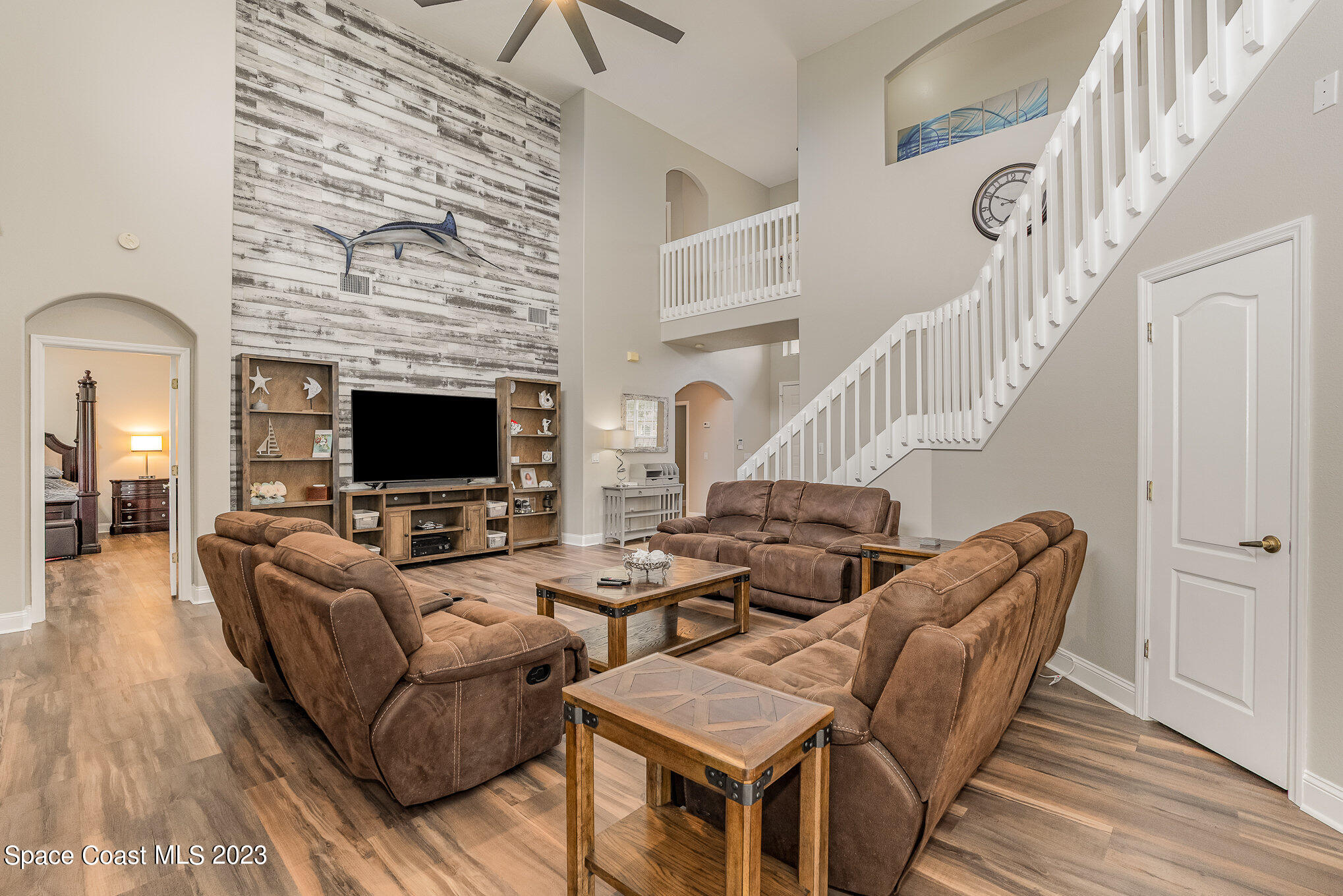 5375 Creekwood Drive